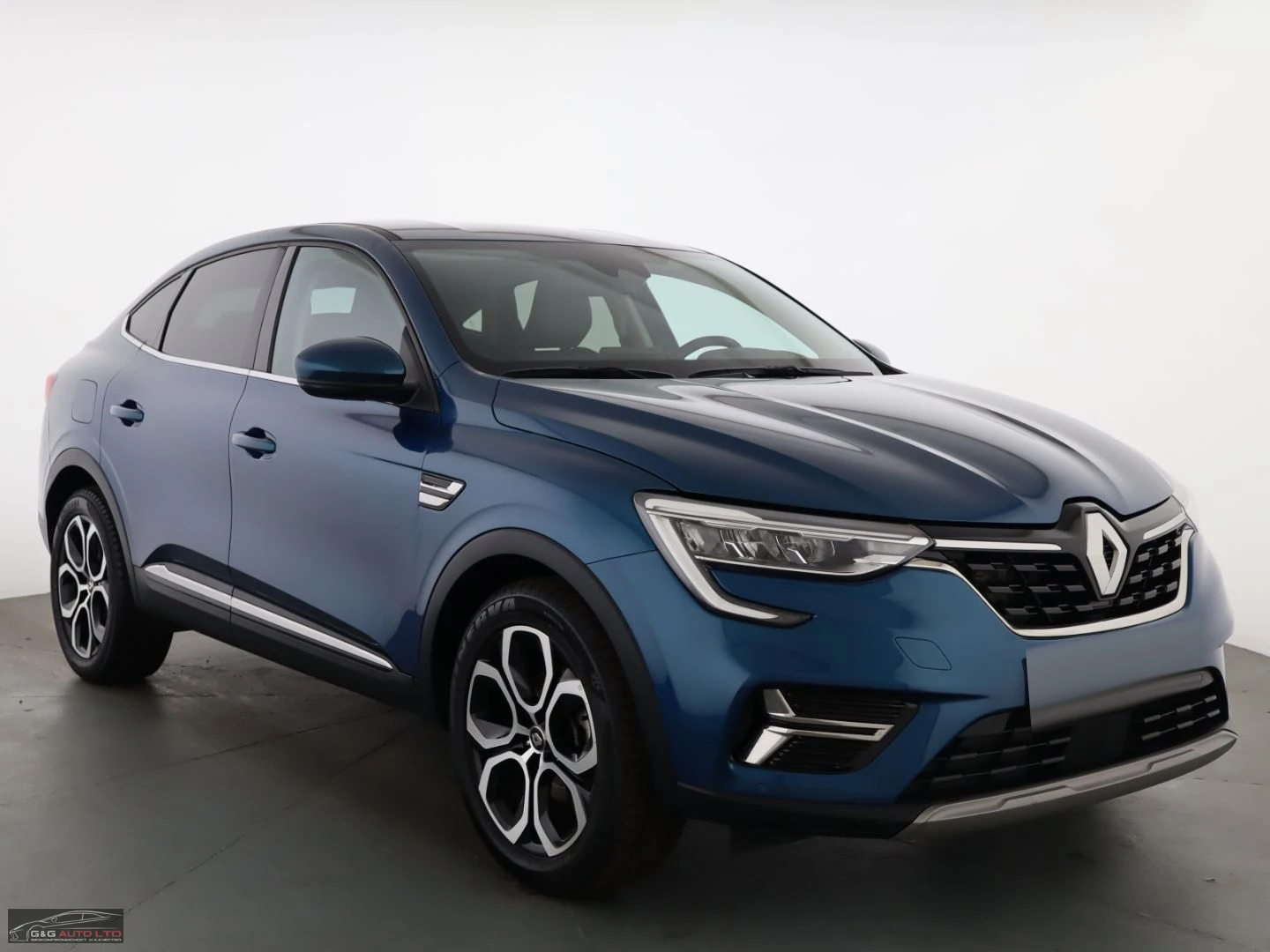 Renault Arkana  1.6E-TECH/145HP/ACC/TSR/LED/NAVI/CAM/CARPLAY/550b - изображение 9