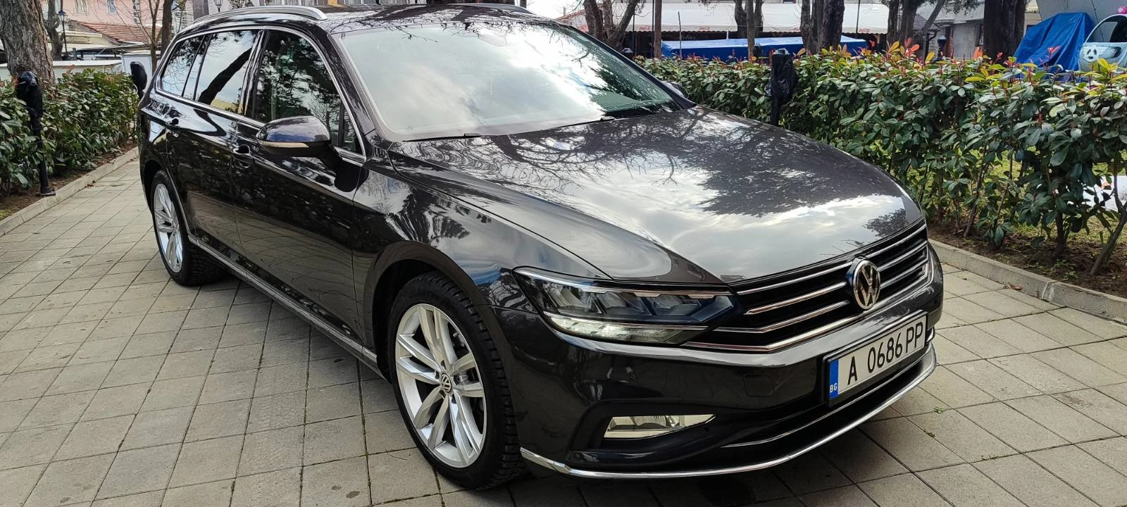 VW Passat 2.0TDI Elegance Face 190кс Digital Distr LED Кожа  - изображение 4