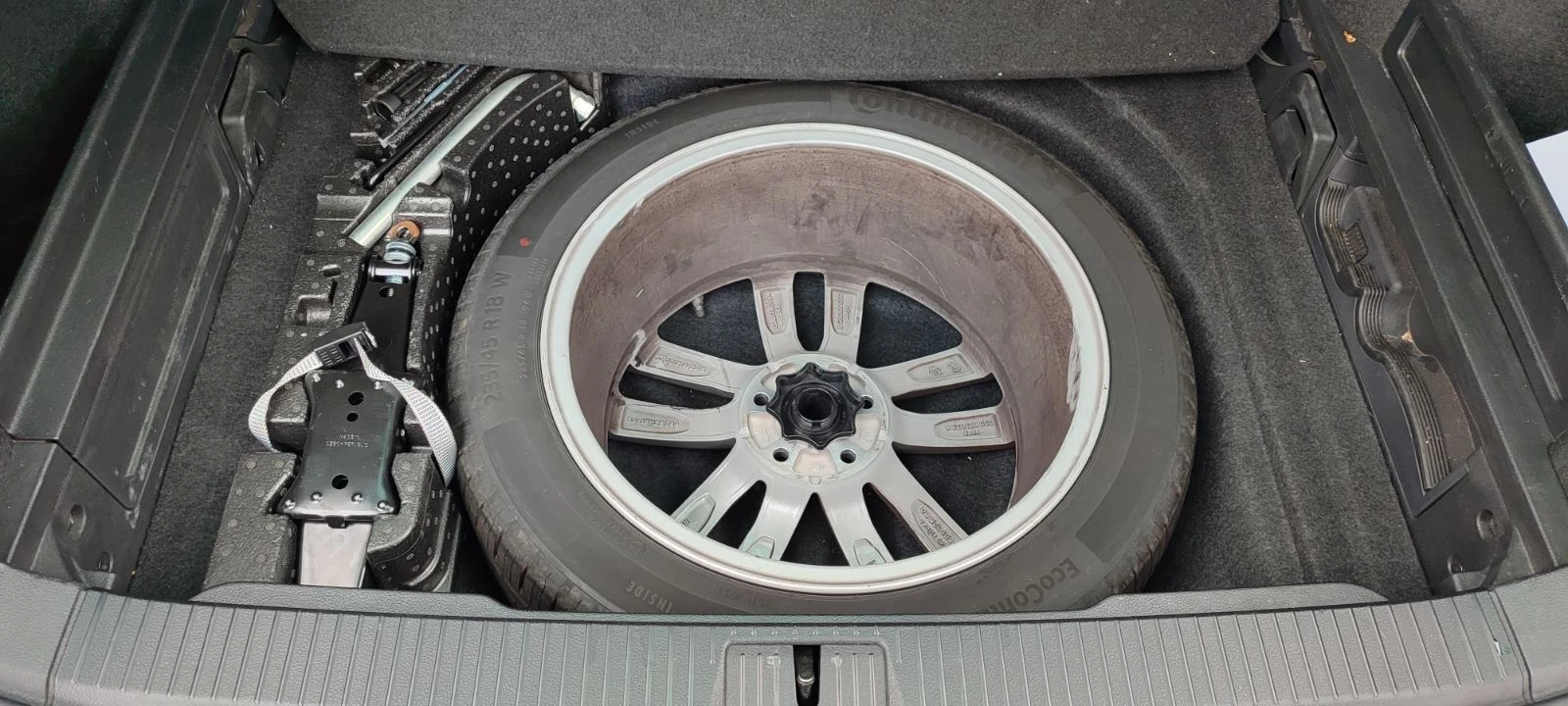 VW Passat 2.0TDI Elegance Face 190кс Digital Distr LED Кожа  - изображение 8