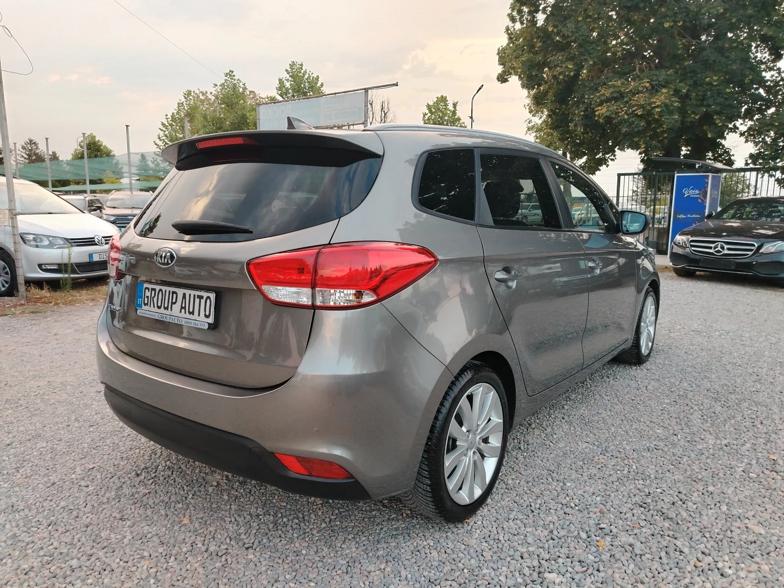 Kia Carens 1.6i-135к.с/НАВИГАЦИЯ/КЛИМАТРОНИК/ПАНОРАМА!!!  - изображение 7