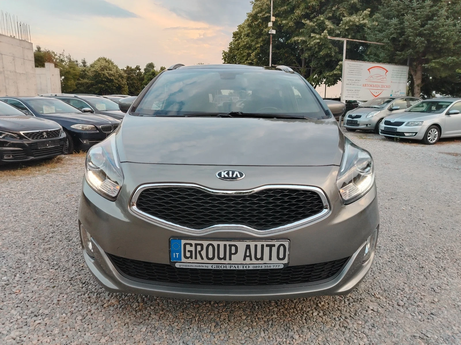 Kia Carens 1.6i-135к.с/НАВИГАЦИЯ/КЛИМАТРОНИК/ПАНОРАМА!!!  - изображение 2