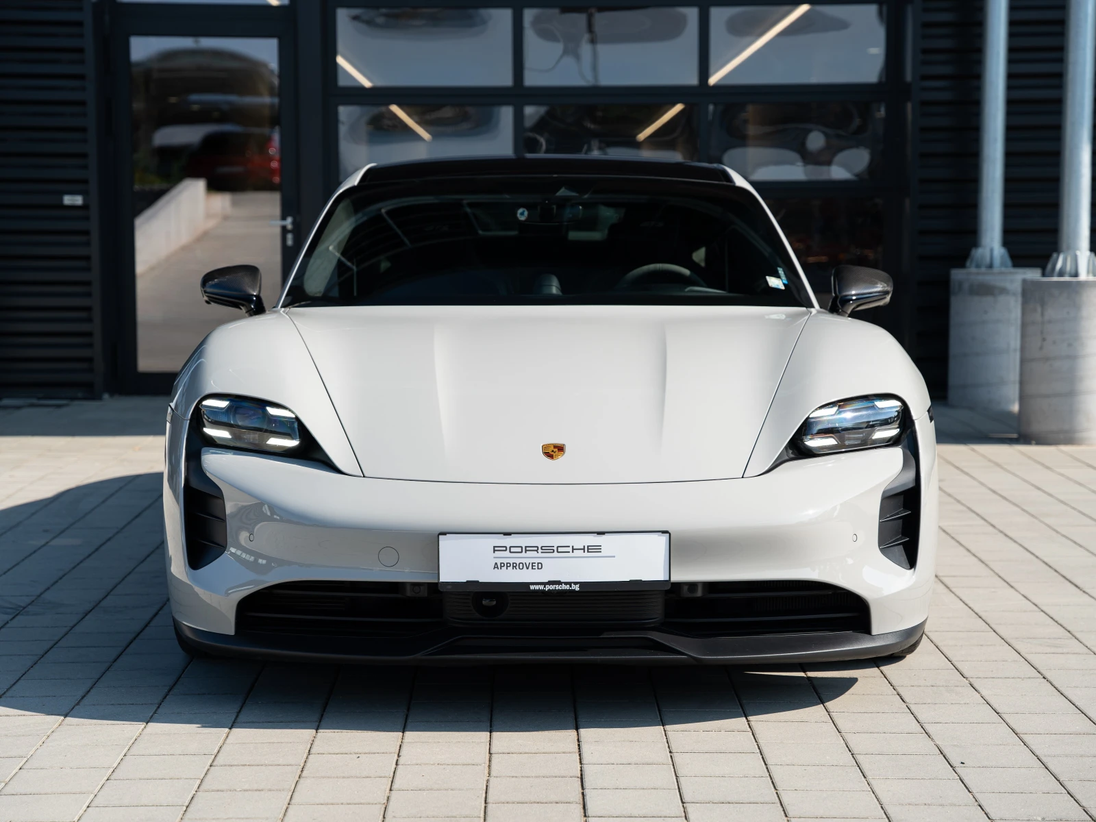 Porsche Taycan GTS  - изображение 4
