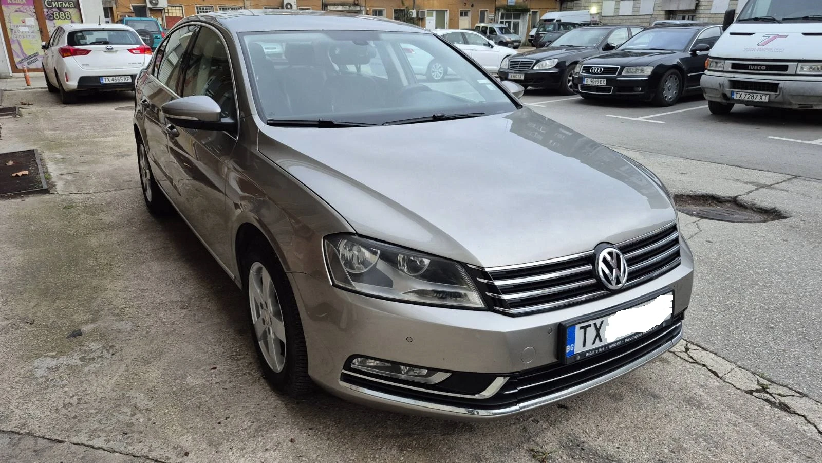 VW Passat 2.0 TDI   4MOTION | Mobile.bg   2