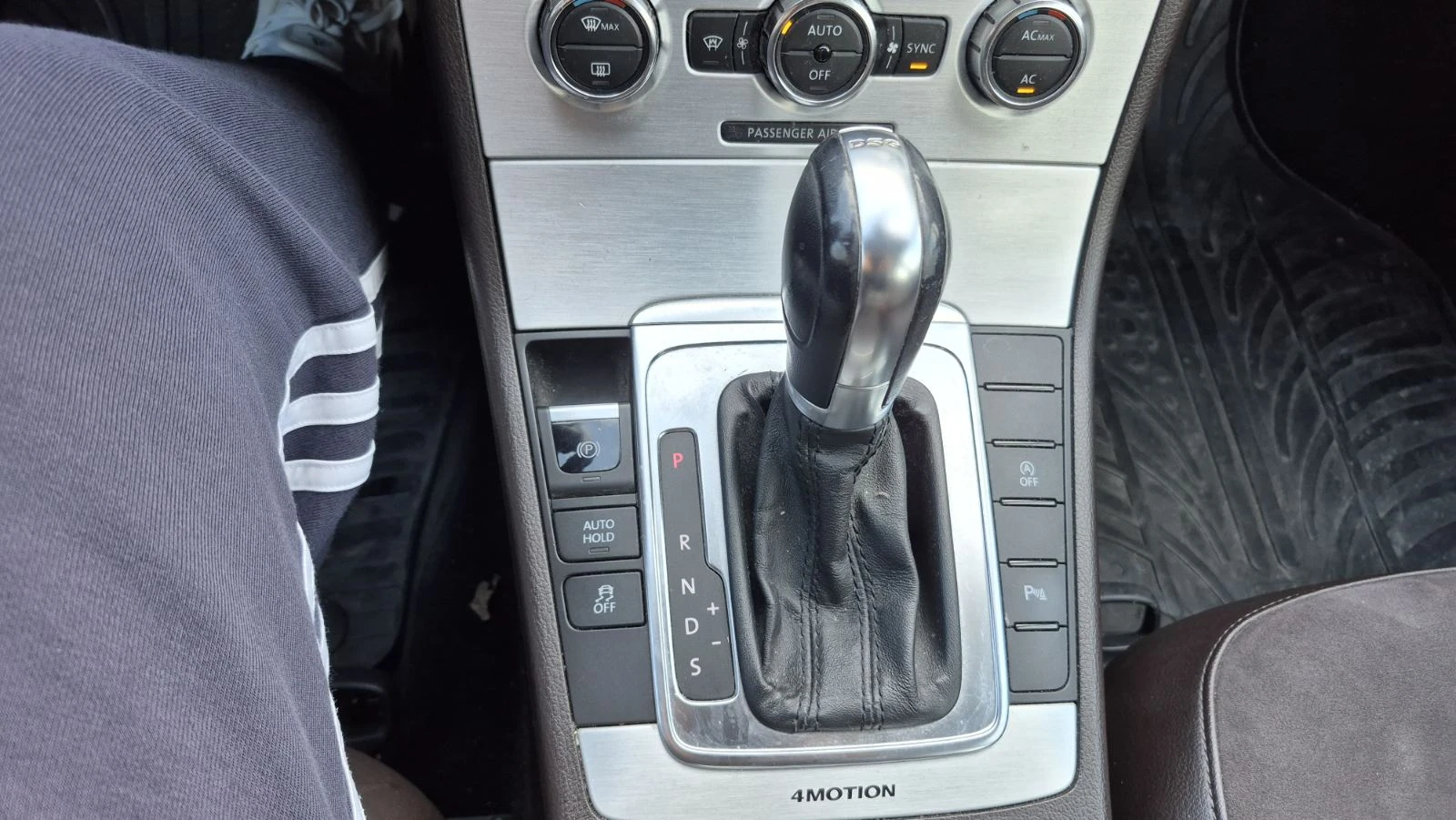 VW Passat 2.0 TDI   4MOTION | Mobile.bg   10