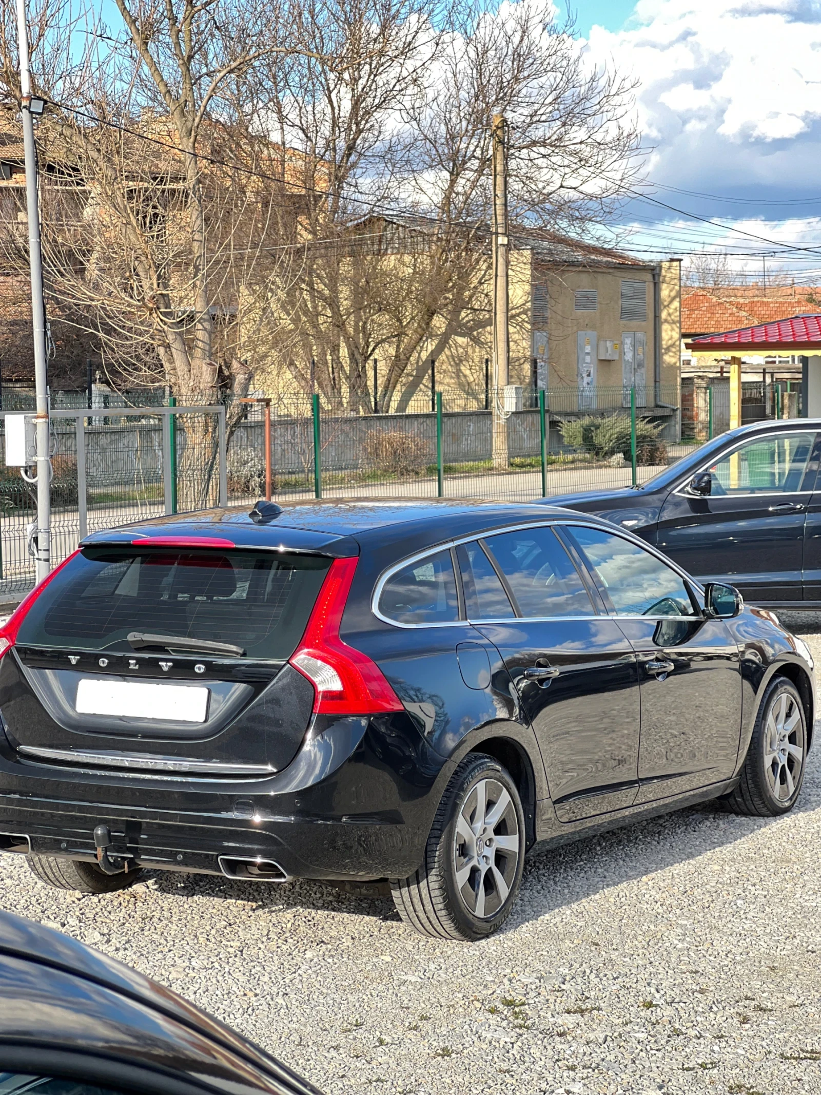 Volvo V60 Volvo V60 D6 Plug-In Hybrid | Mobile.bg � ����������� 4