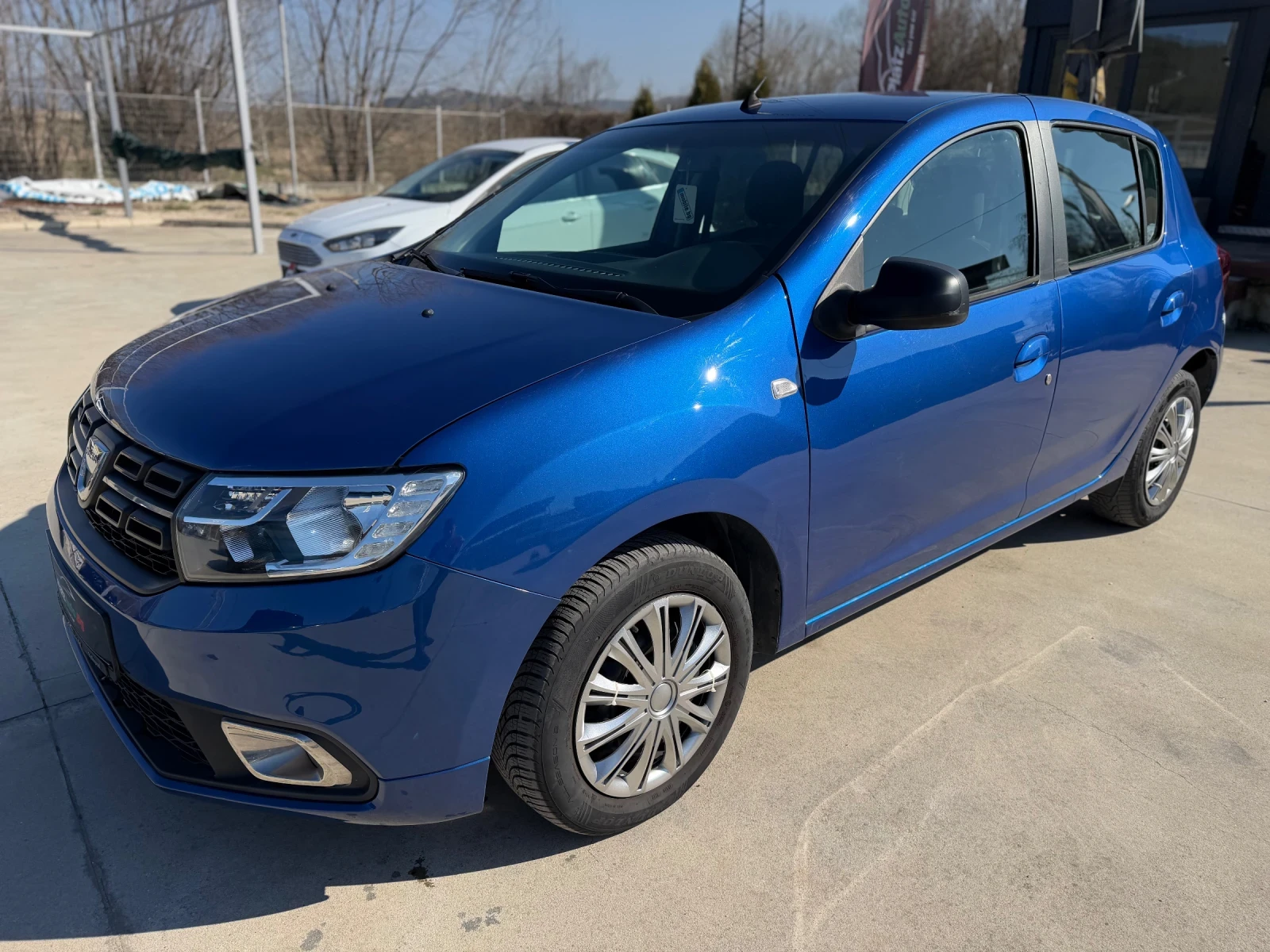 Dacia Sandero 100000km/Benzin-Gaz/Top
