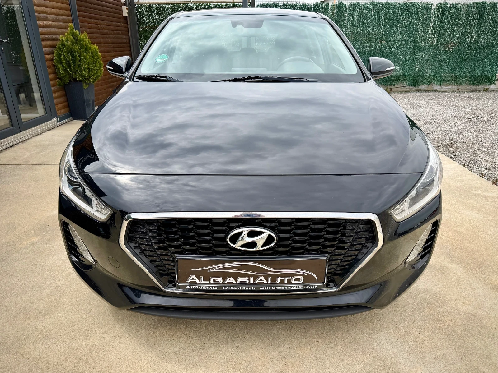 Hyundai I30 1.4 MPI* LED, снимка 7 - Автомобили и джипове - 54205312