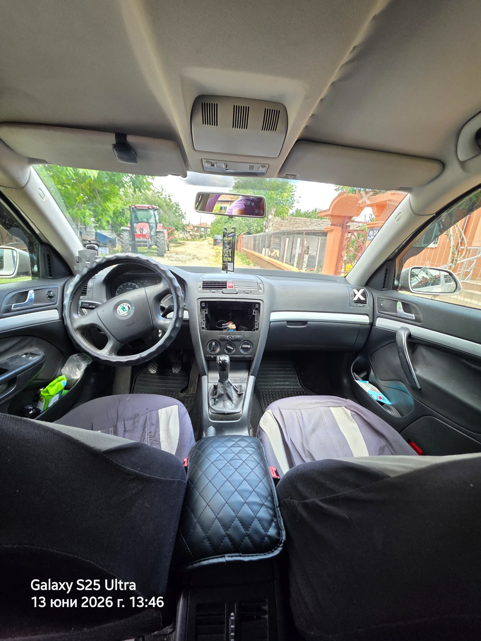 Skoda Octavia 1.9 TDI, снимка 4 - Автомобили и джипове - 54892436