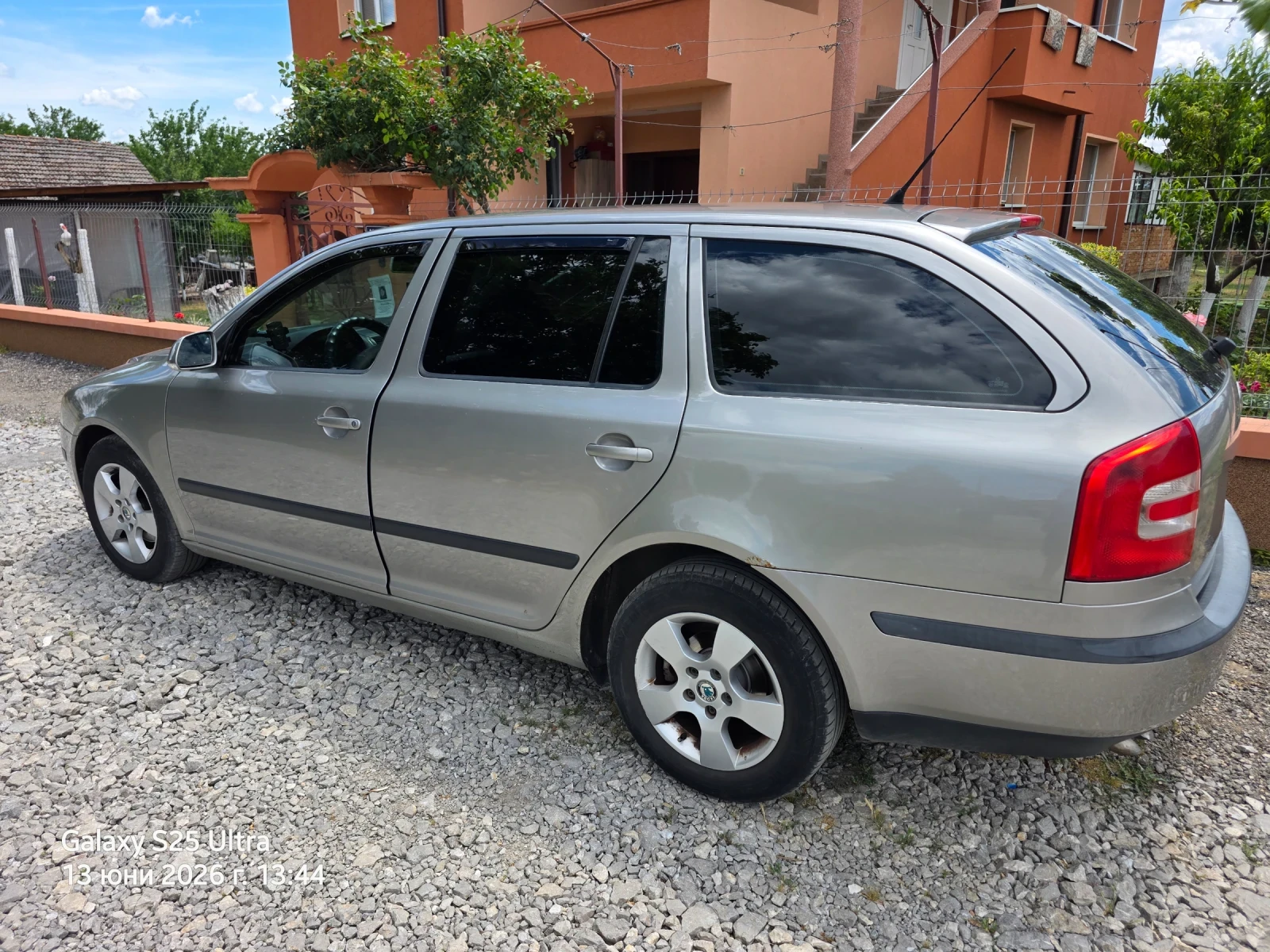 Skoda Octavia 1.9 TDI, снимка 3 - Автомобили и джипове - 54892436
