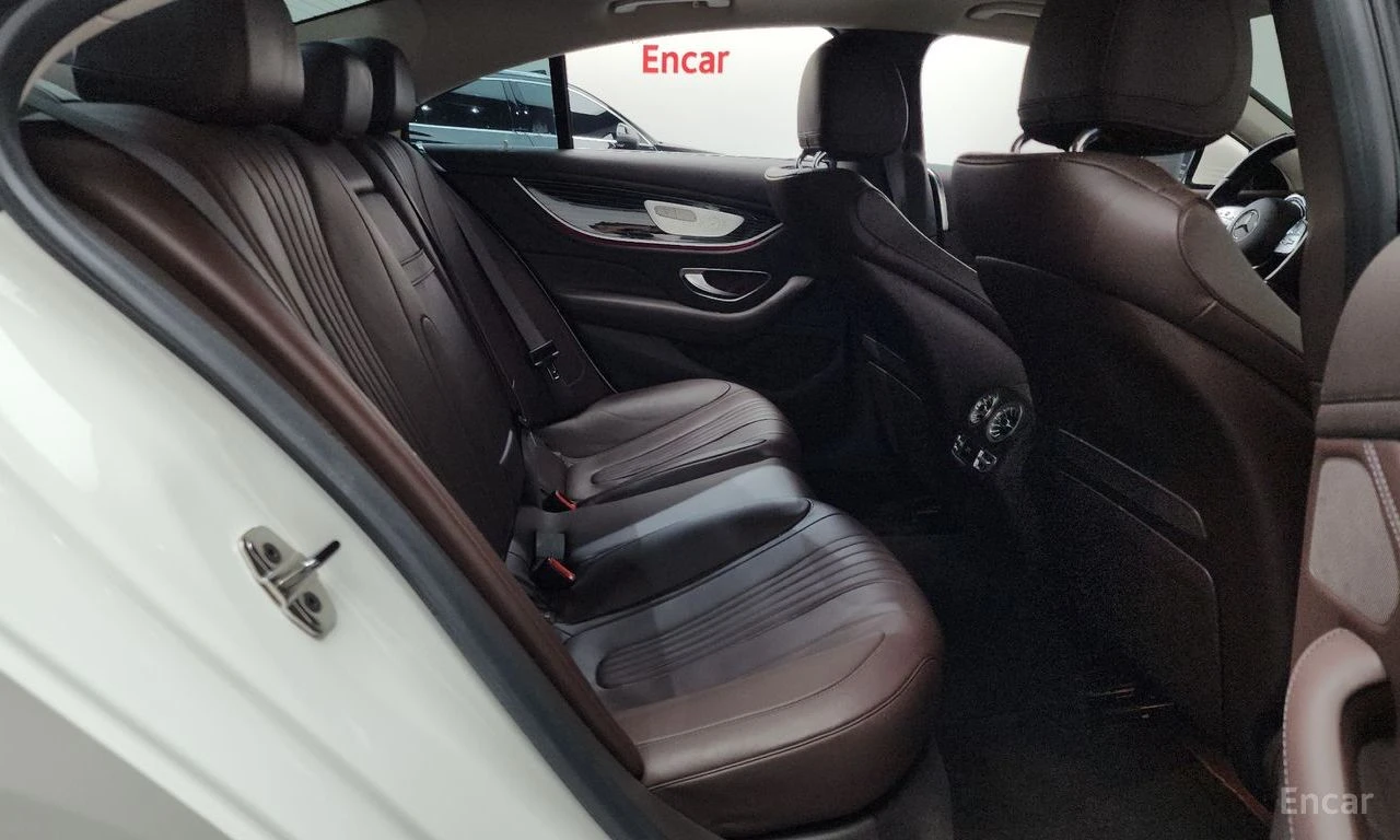 Mercedes-Benz CLS 450 4MATIC AMG PACK* BURMESTER* DISTRONIC* 360* ХЕДЪП*, снимка 14 - Автомобили и джипове - 54904128
