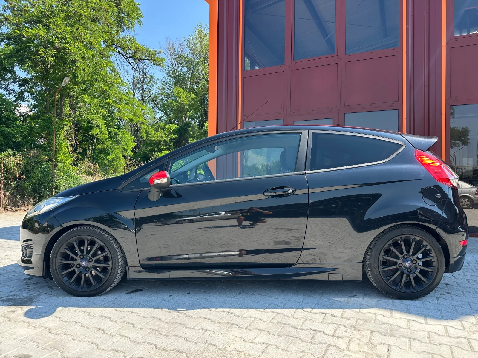 Ford Fiesta ST* 140kc* БЕНЗИН* , снимка 3 - Автомобили и джипове - 54996622