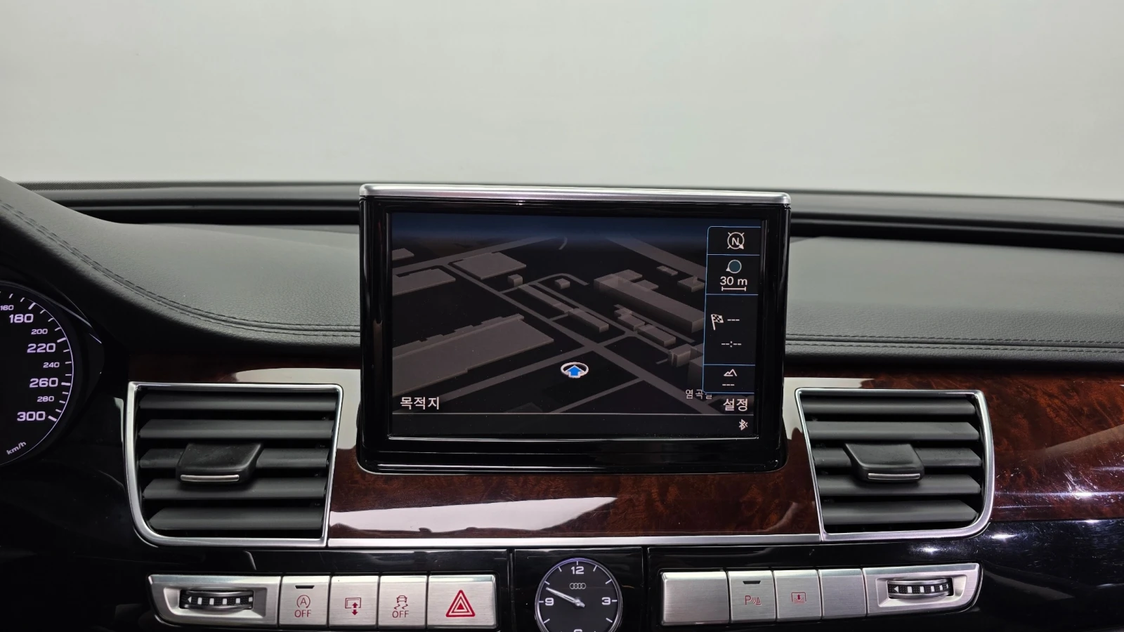 Audi A8 * DIS * MATRIX * КАМЕРА, снимка 15 - Автомобили и джипове - 55100499