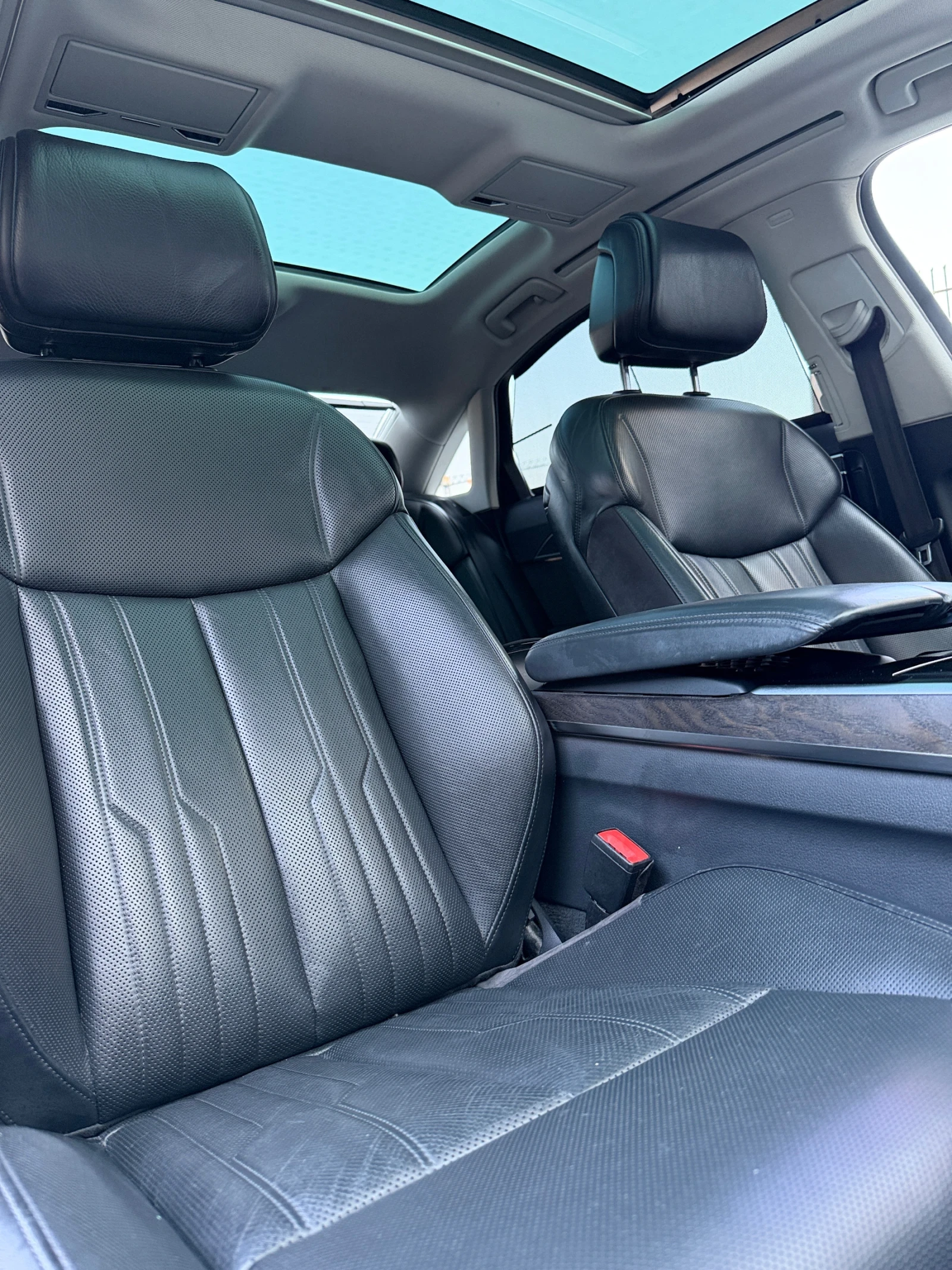 Audi A8 Бартер лизинг, снимка 13 - Автомобили и джипове - 55125196