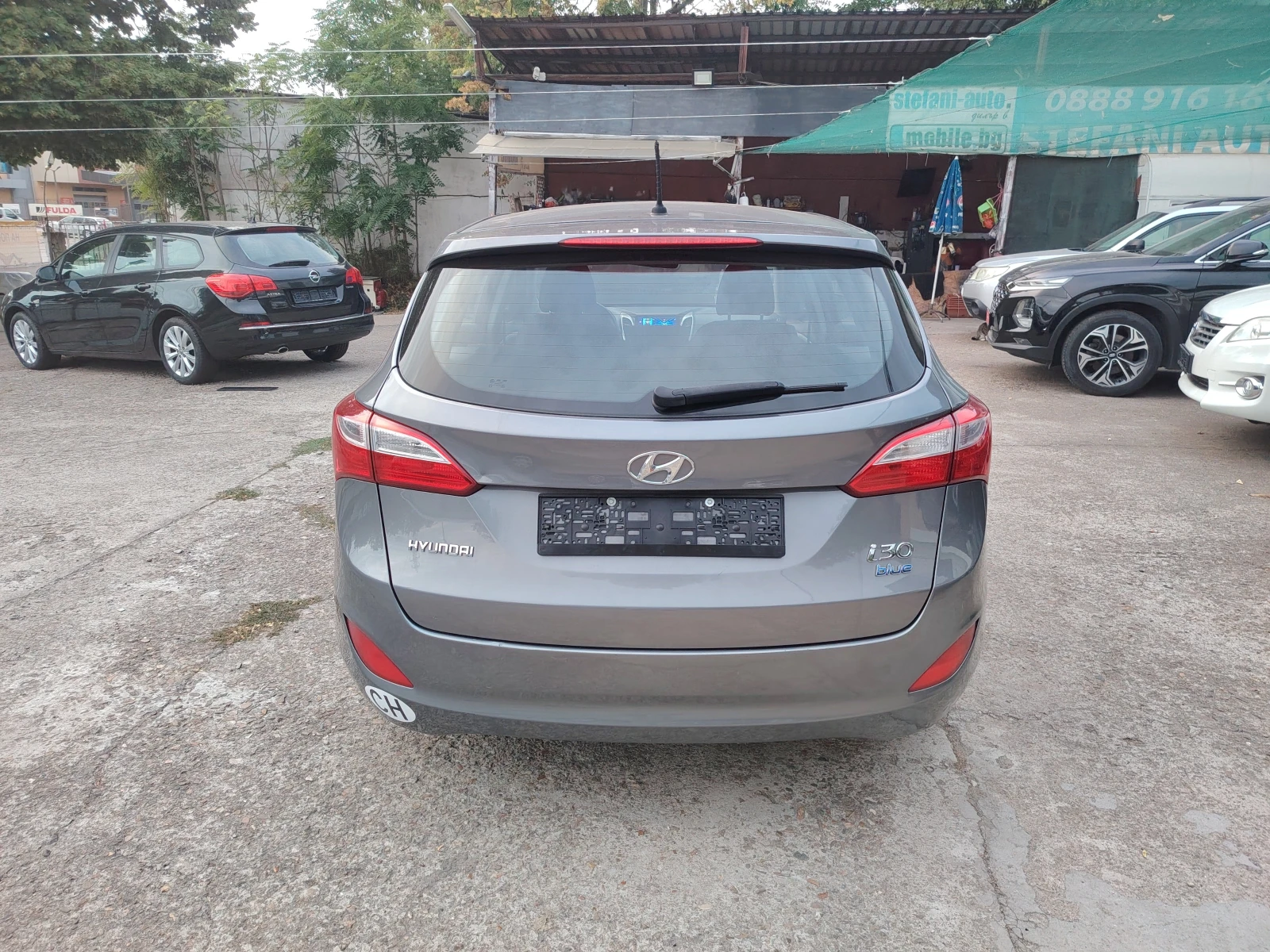 Hyundai I30 1.4 Blue drive, 6ck., снимка 6 - Автомобили и джипове - 55872622