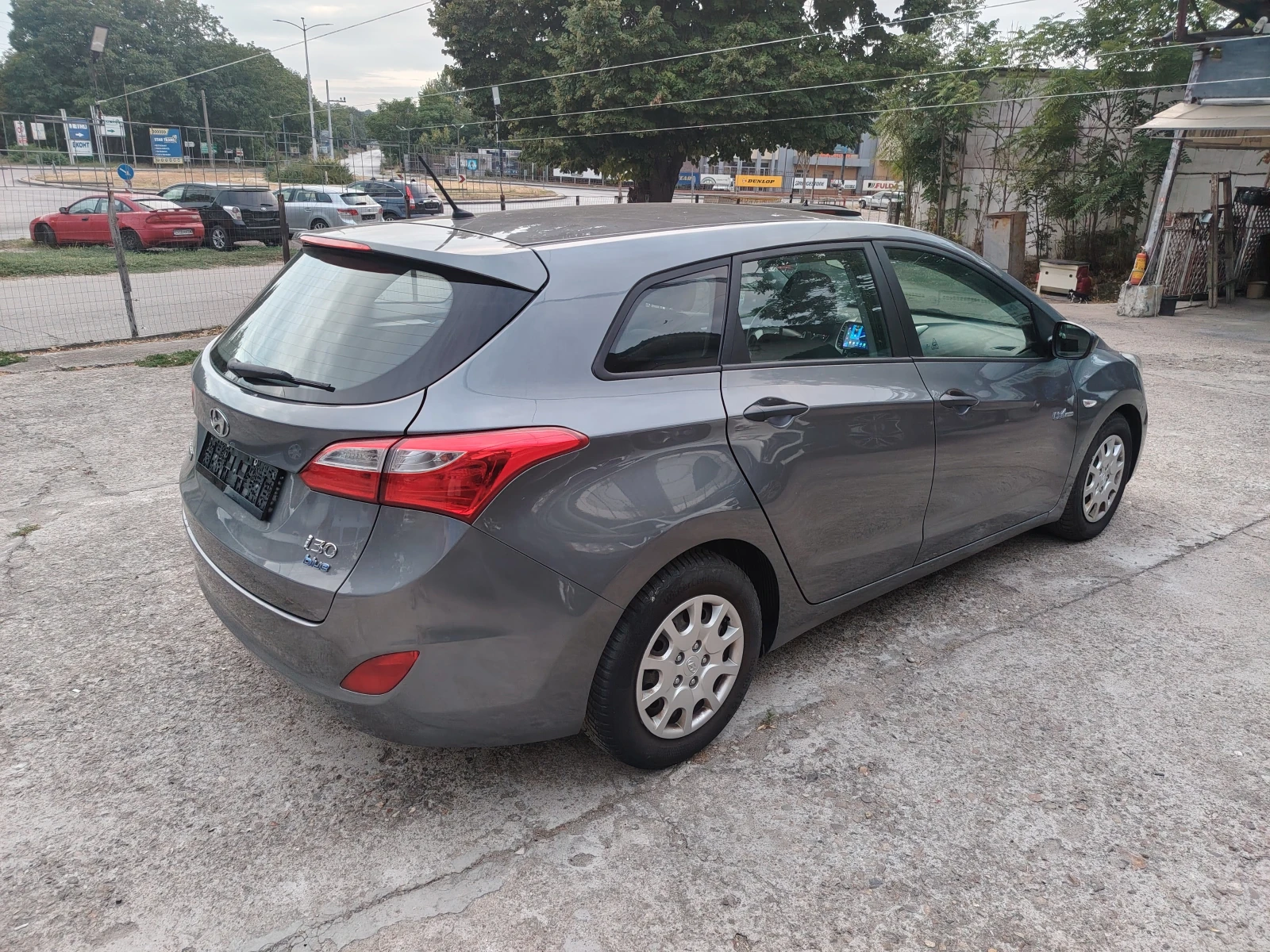Hyundai I30 1.4 Blue drive, 6ck., снимка 5 - Автомобили и джипове - 55872622