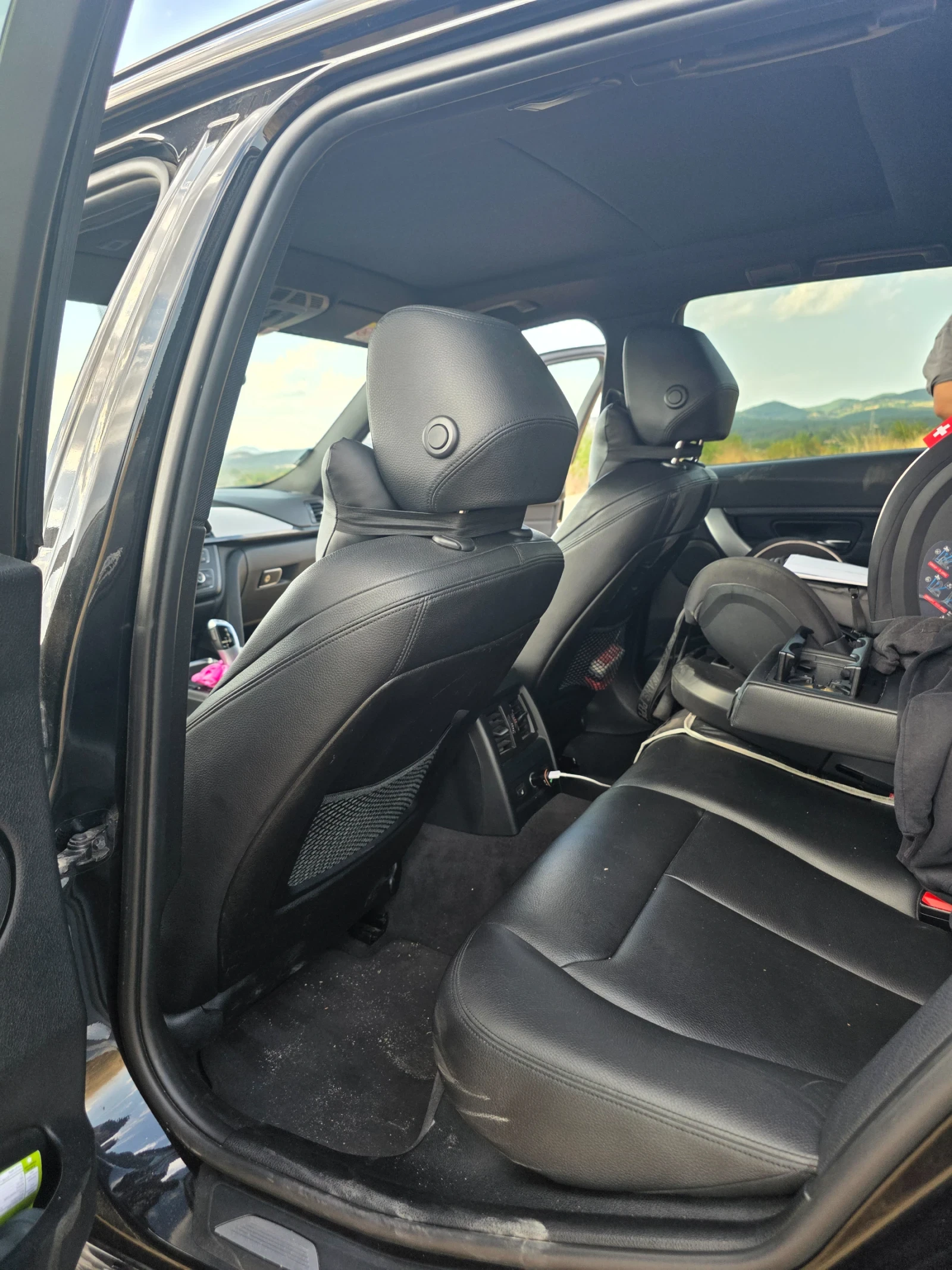 BMW 320, снимка 14 - Автомобили и джипове - 55904370