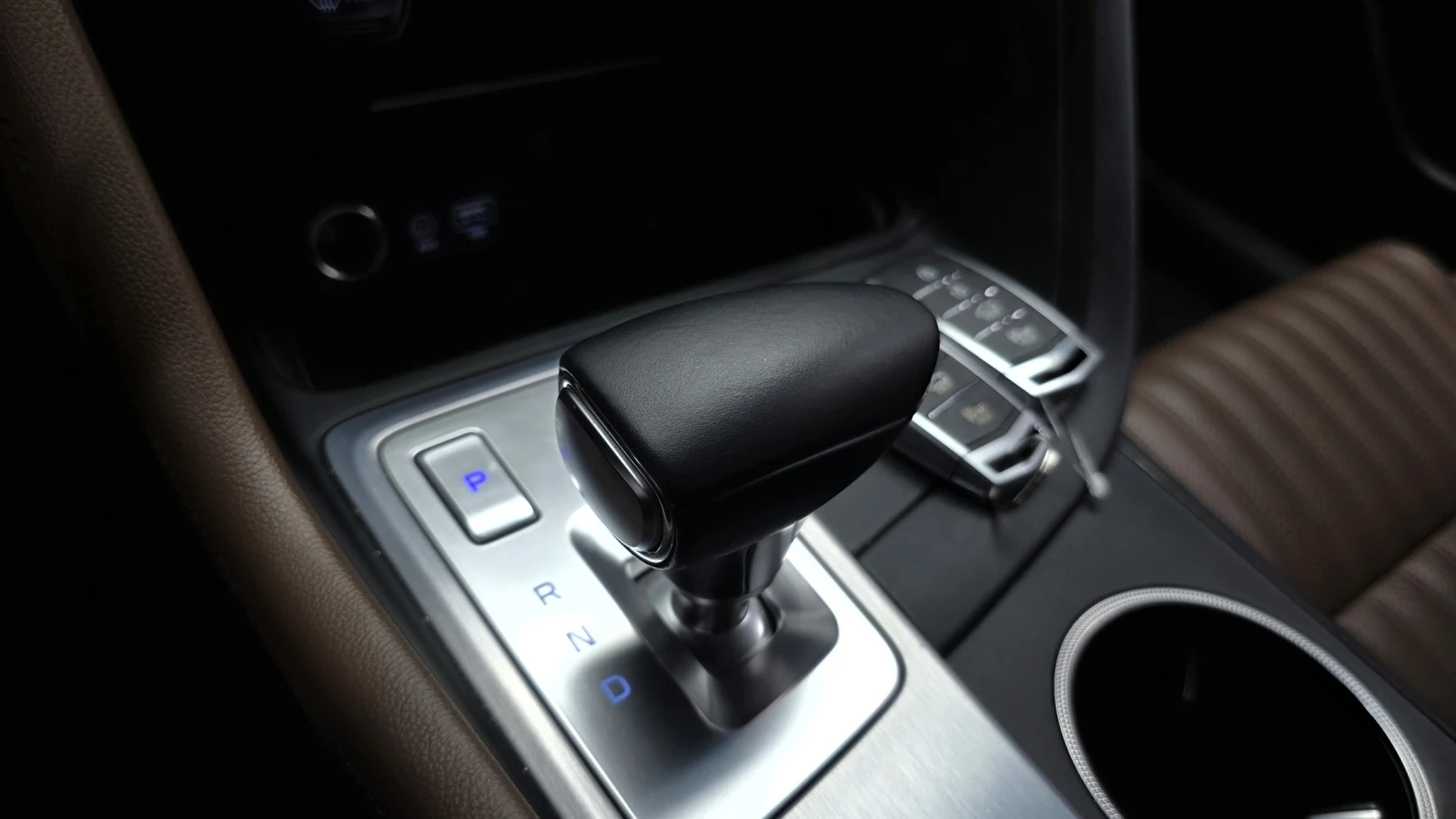 Genesis G70 2.0T AWD ELITE autoprime.bg, снимка 10 - Автомобили и джипове - 55985974