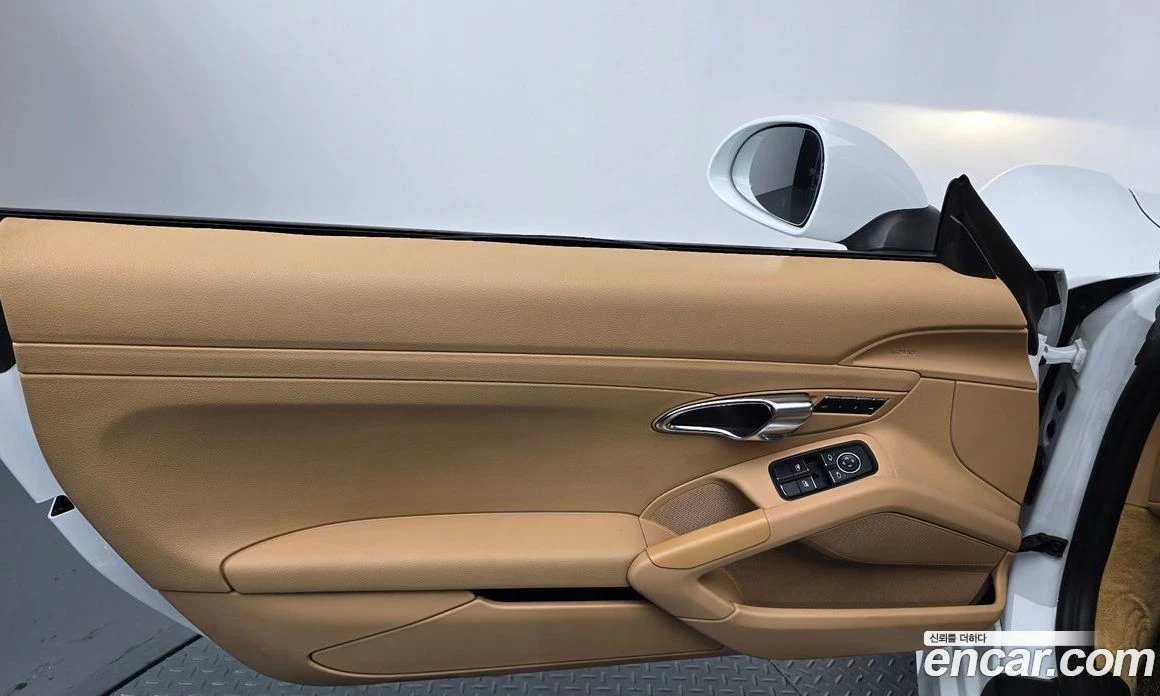 Porsche Boxster 2.7 981, снимка 15 - Автомобили и джипове - 56104509