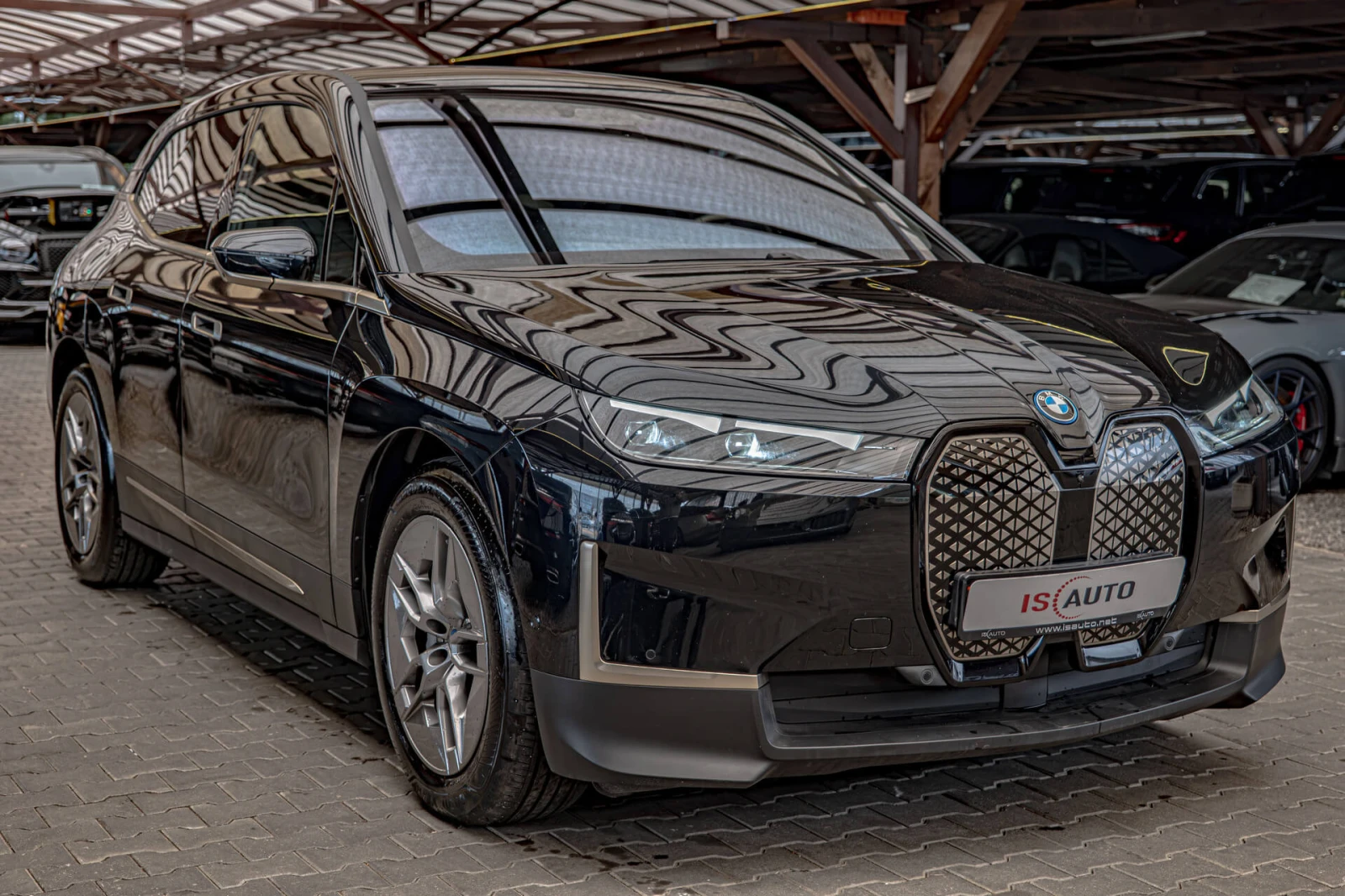 BMW iX 50xDrive/HuD/Harman Kardon/Soft Close/������ 360/ | Mobile.bg � ����������� 2
