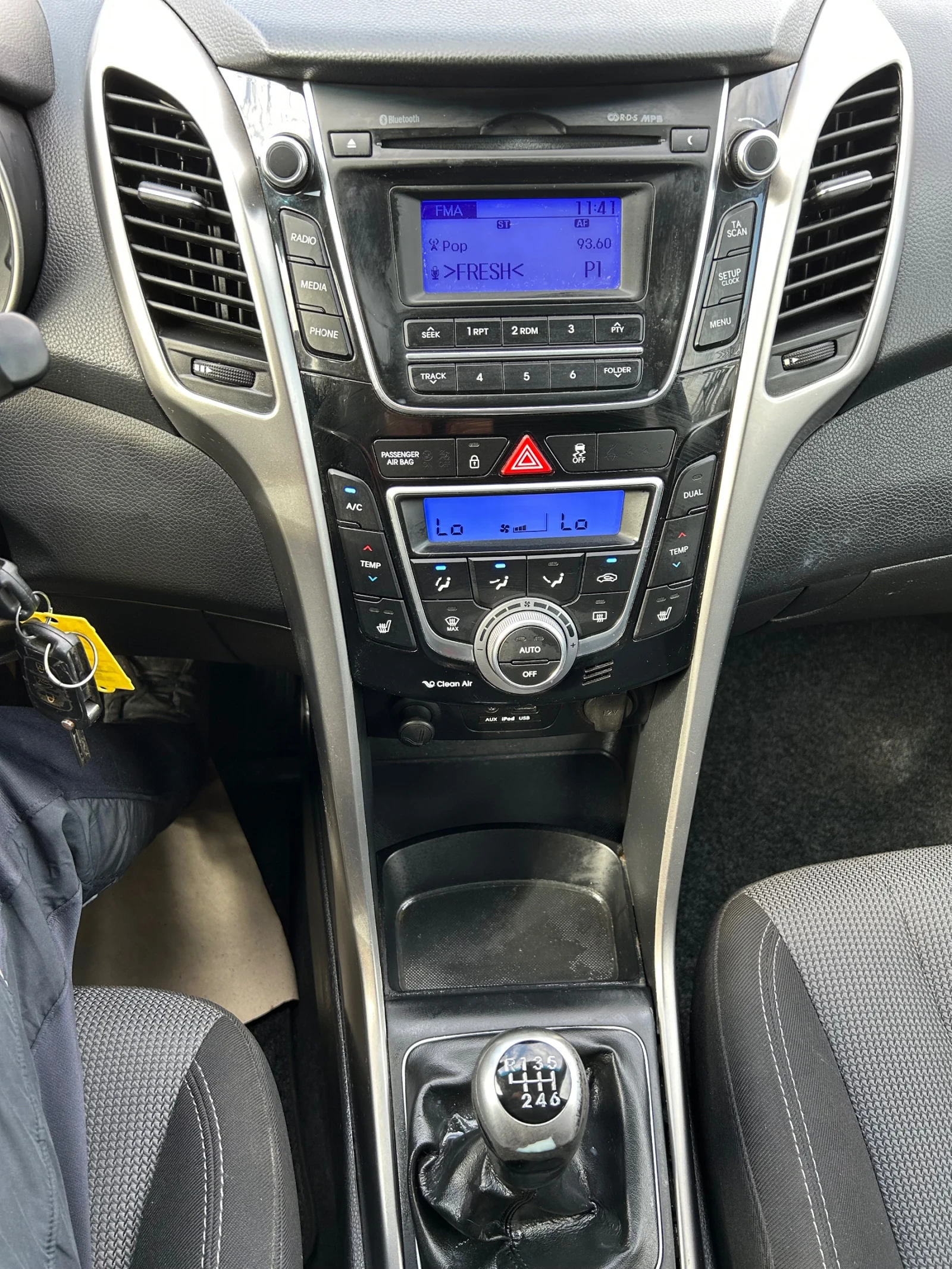 Hyundai I30 1.6CRDi/6 ��������/EURO5B/90K.C. | Mobile.bg � ����������� 15