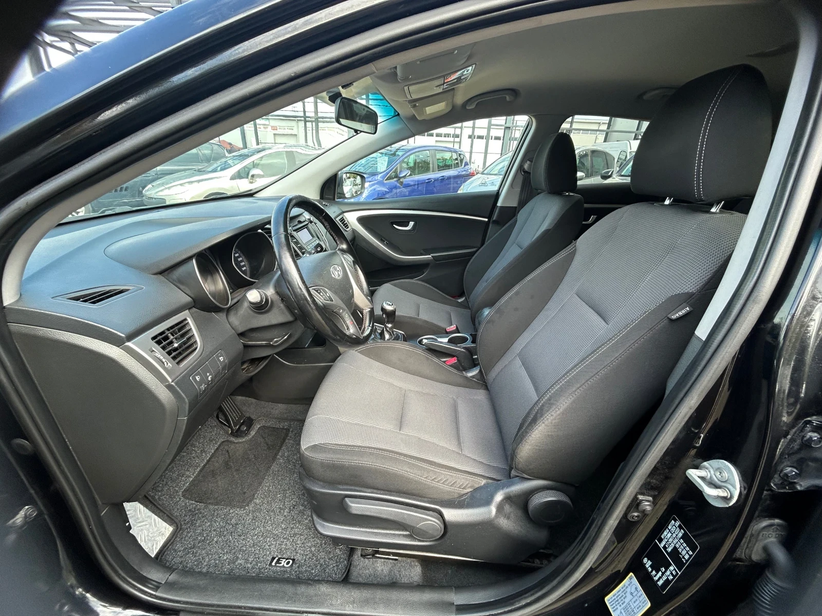 Hyundai I30 1.6CRDi/6 ��������/EURO5B/90K.C. | Mobile.bg � ����������� 9