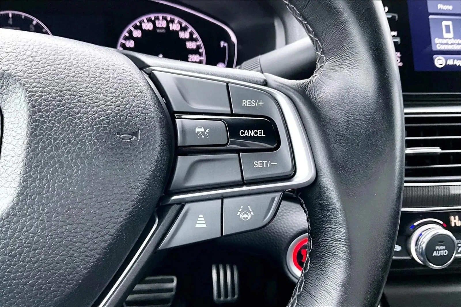 Honda Accord Camera* * Blindspot* * Distronic* * , снимка 11 - Автомобили и джипове - 56645484