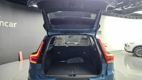 Volvo XC40 2.0 B4 Ultimate Bright , снимка 16