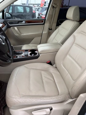 VW Touareg 3.0TDI AVTOMAT/PANORAMA/KOJA, снимка 13