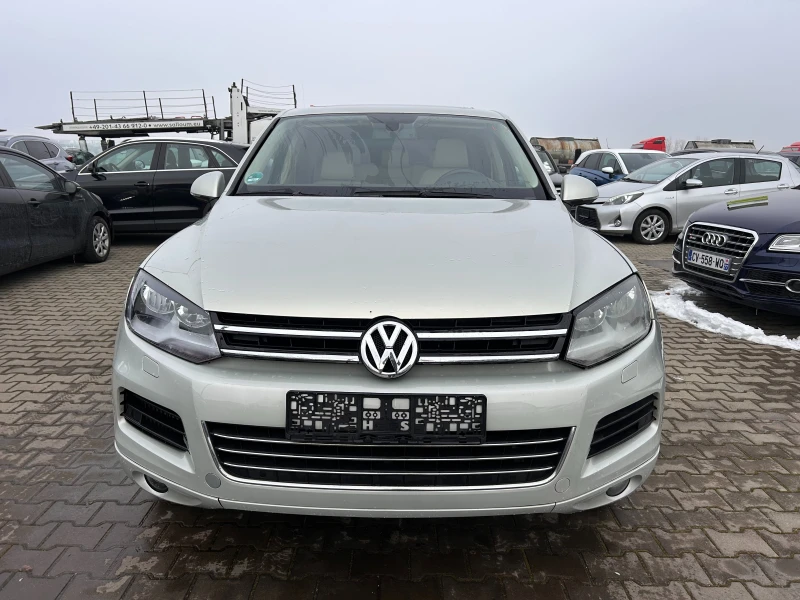 VW Touareg 3.0TDI AVTOMAT/PANORAMA/KOJA, снимка 3 - Автомобили и джипове - 48772403