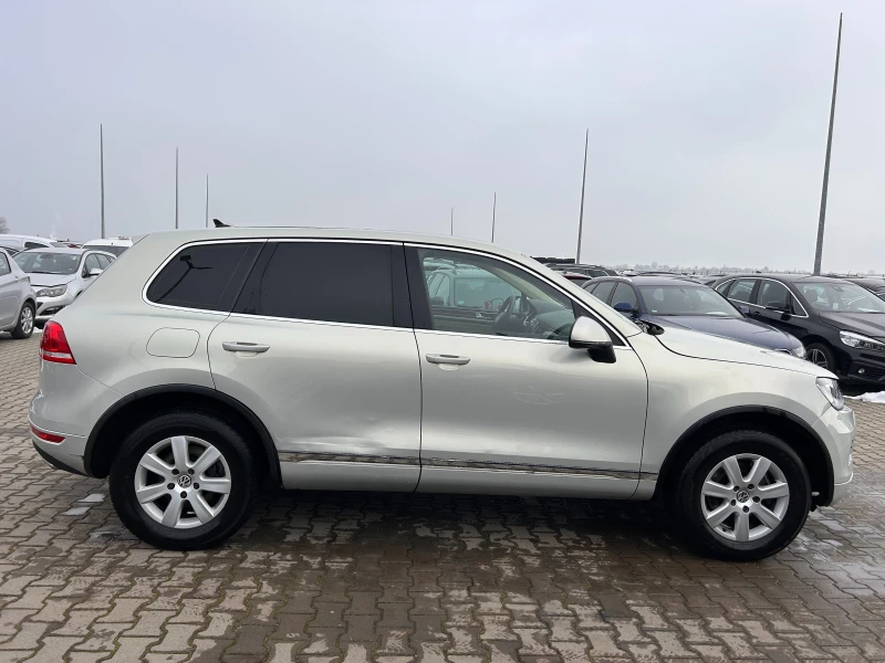 VW Touareg 3.0TDI AVTOMAT/PANORAMA/KOJA, снимка 5 - Автомобили и джипове - 48772403