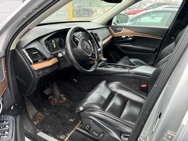 Volvo Xc90 * T6 Inscription * CARFAX * БЕЗ ПЪРВОНАЧАЛНА ВНОСК, снимка 5 - Автомобили и джипове - 52964519