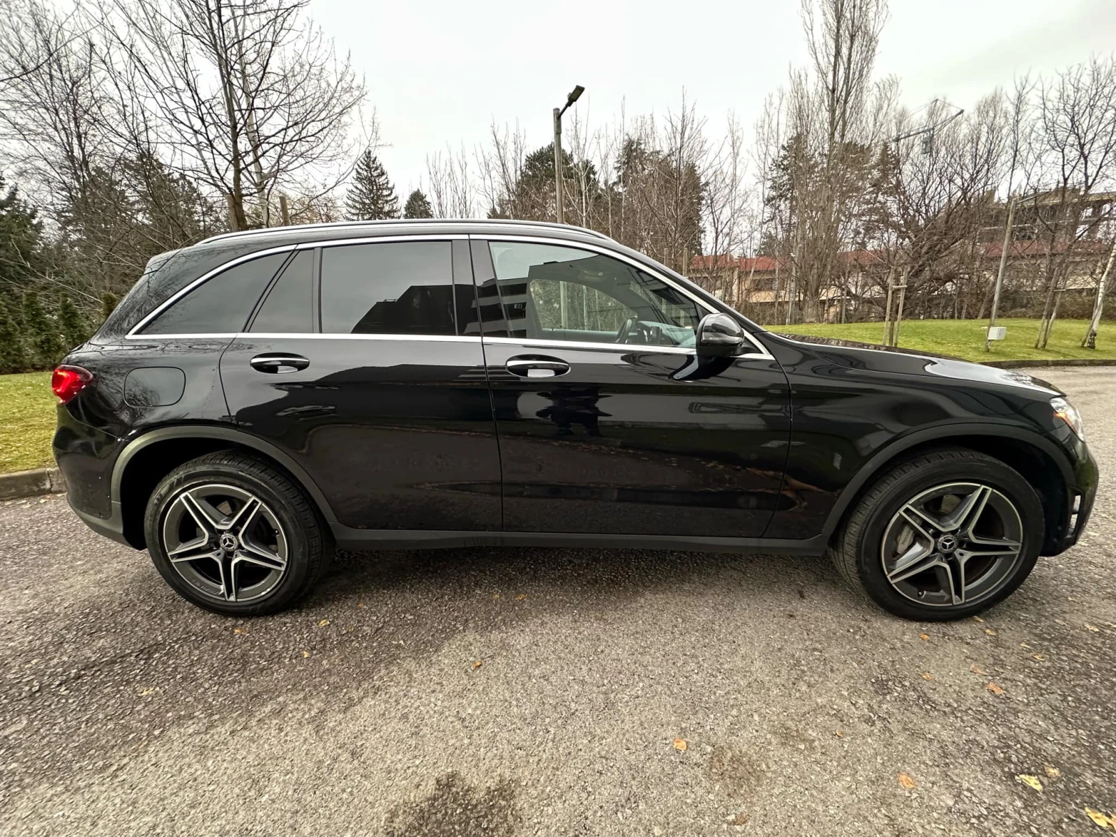 Mercedes-Benz GLC 300 4MATIC / AMG OPTIC / НОВ ВНОС - изображение 8