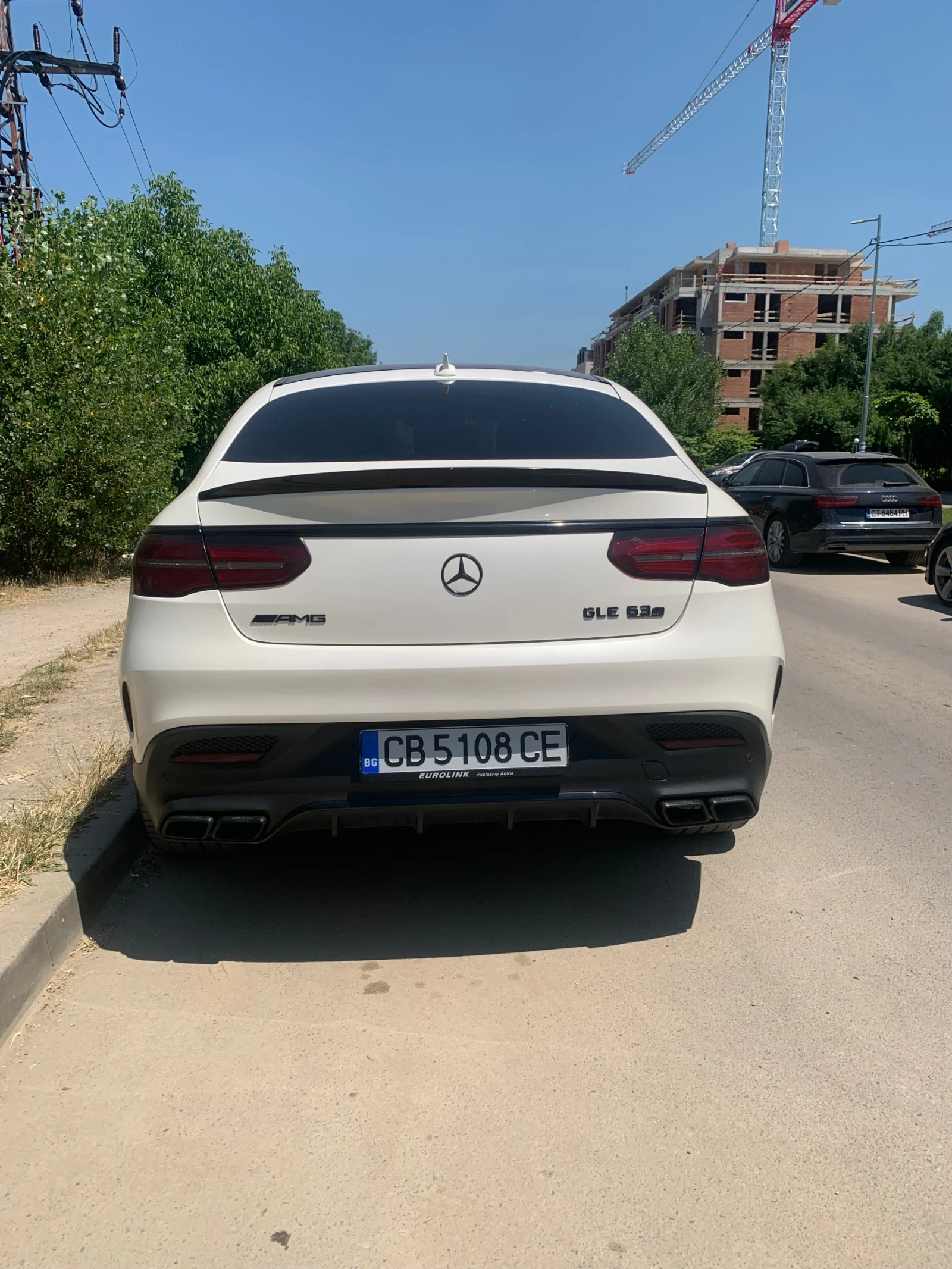 Mercedes-Benz GLE 63 S AMG V8 BITURBO  - изображение 2