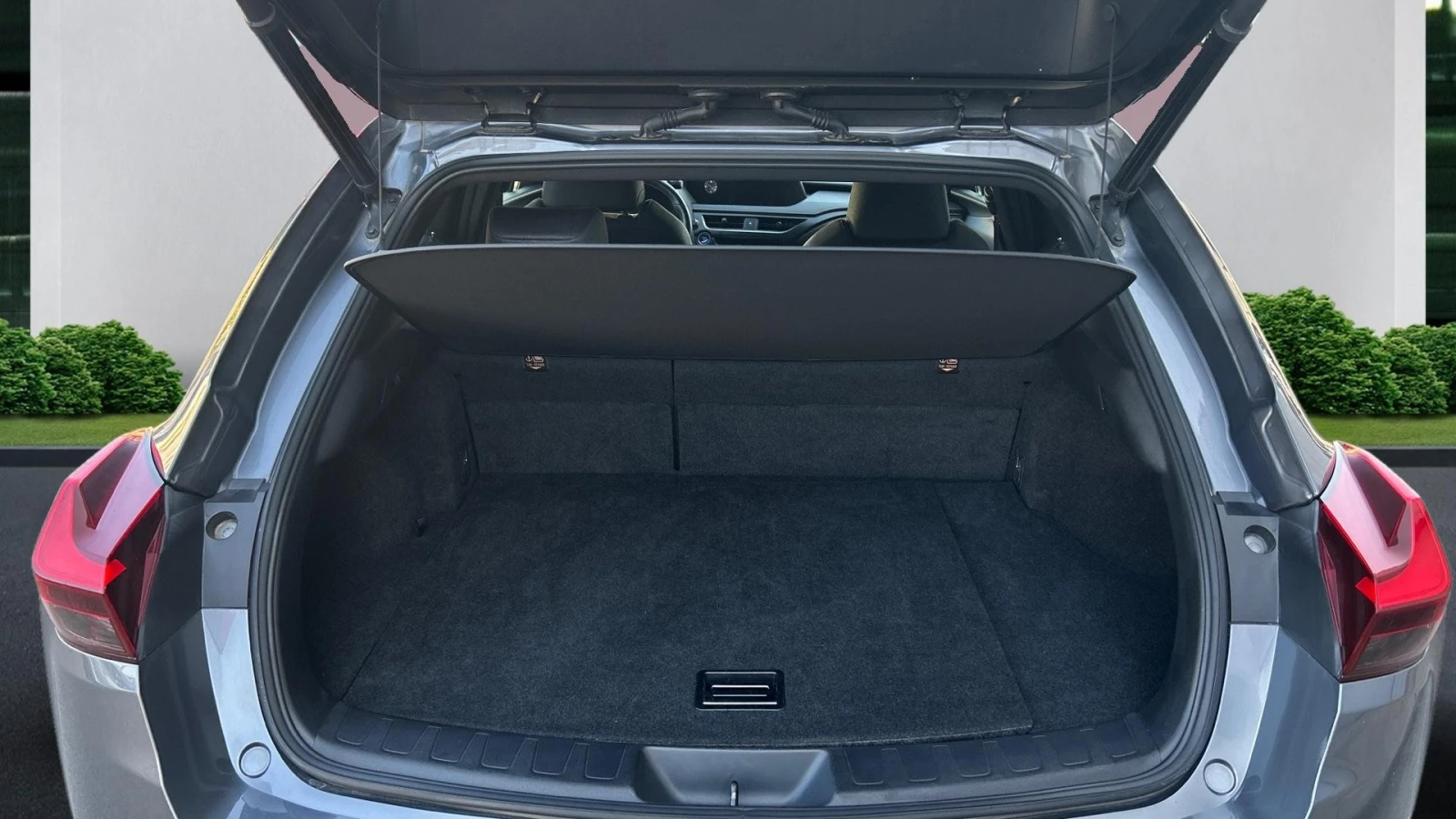 Lexus UX 250h Business Edition, Месечна вноска от 780 лв. - изображение 10
