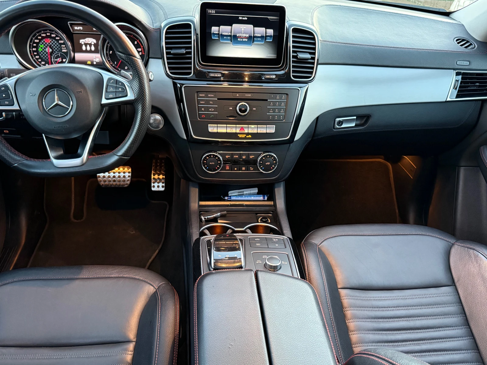 Mercedes-Benz GLE 350 3.5 AMG-line PREMIUM , снимка 14 - Автомобили и джипове - 52424148