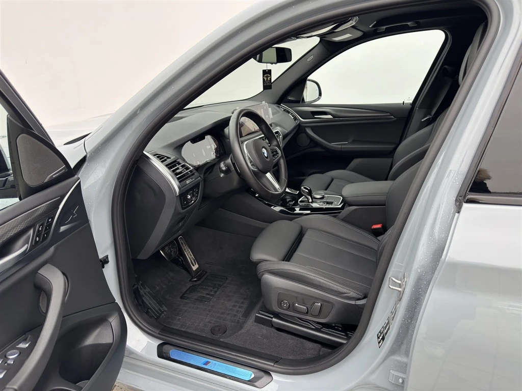 BMW X3 xDrive30i, снимка 8 - Автомобили и джипове - 53817909