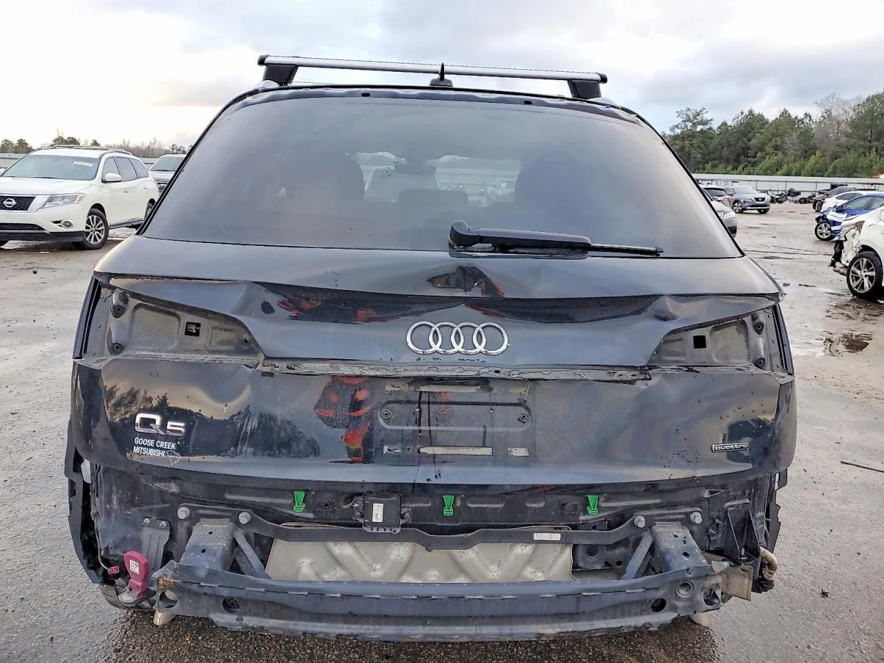 Audi Q5 2.0l Premium, снимка 6 - Автомобили и джипове - 53939452