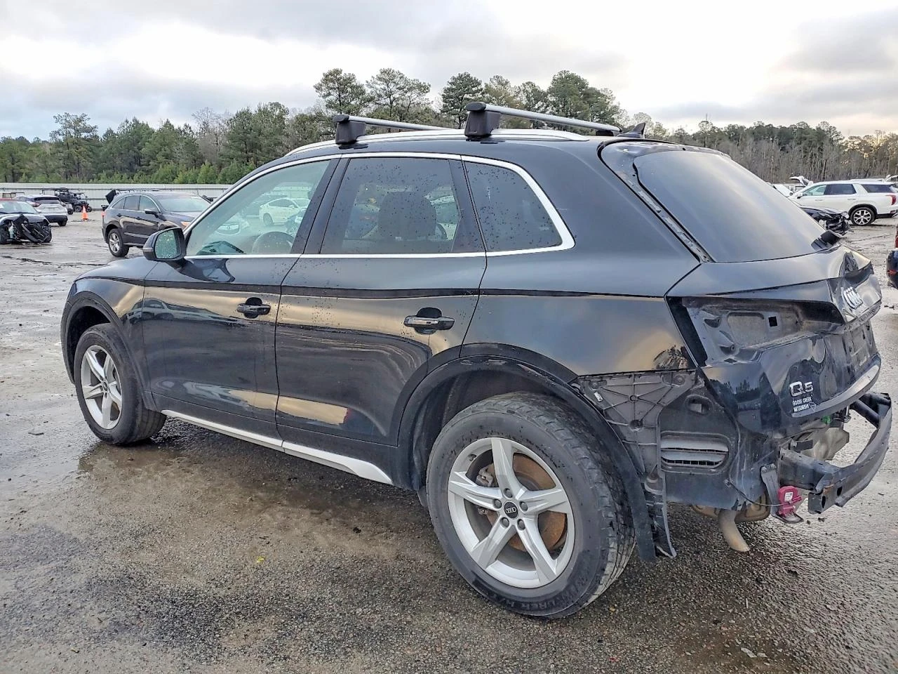 Audi Q5 2.0l Premium, снимка 2 - Автомобили и джипове - 53939452