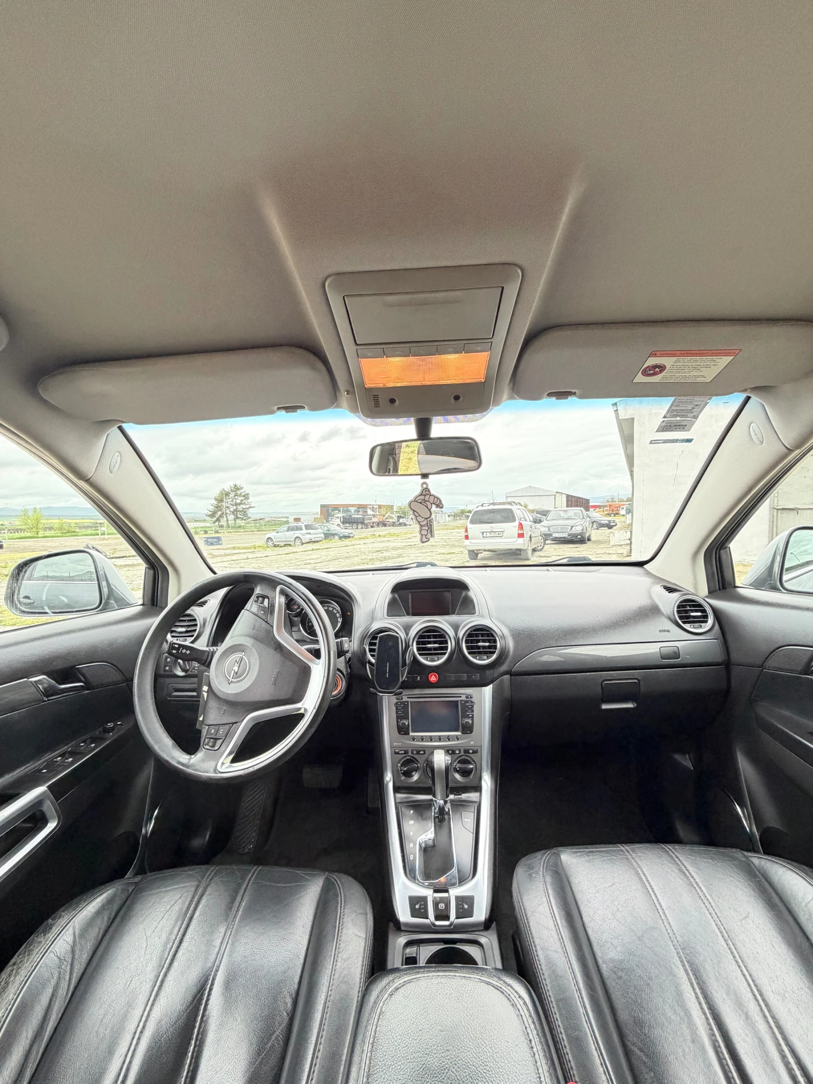 Opel Antara, снимка 6 - Автомобили и джипове - 54369257
