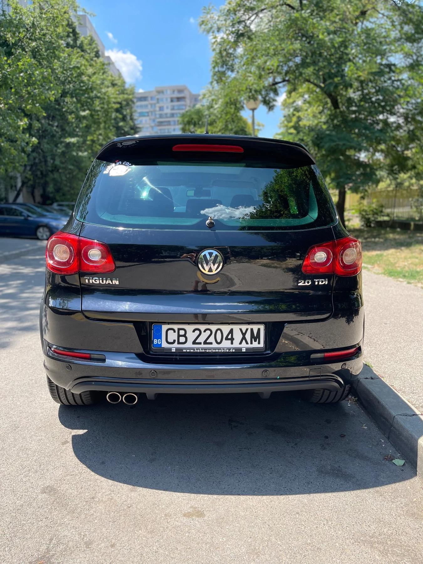 VW Tiguan 2.0 TDI R Line, снимка 2 - Автомобили и джипове - 54648669