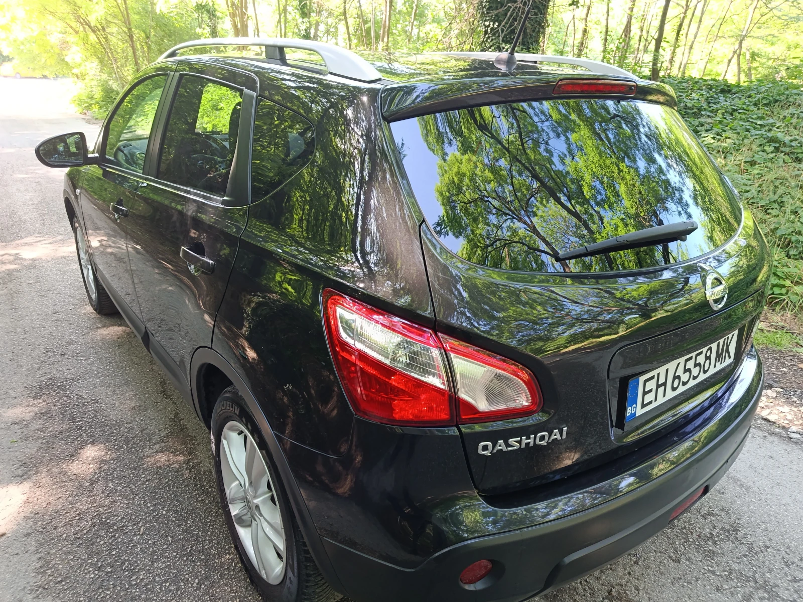Nissan Qashqai Nissan Qashqai 2.0i LPG 4x4 , снимка 4 - Автомобили и джипове - 54793582