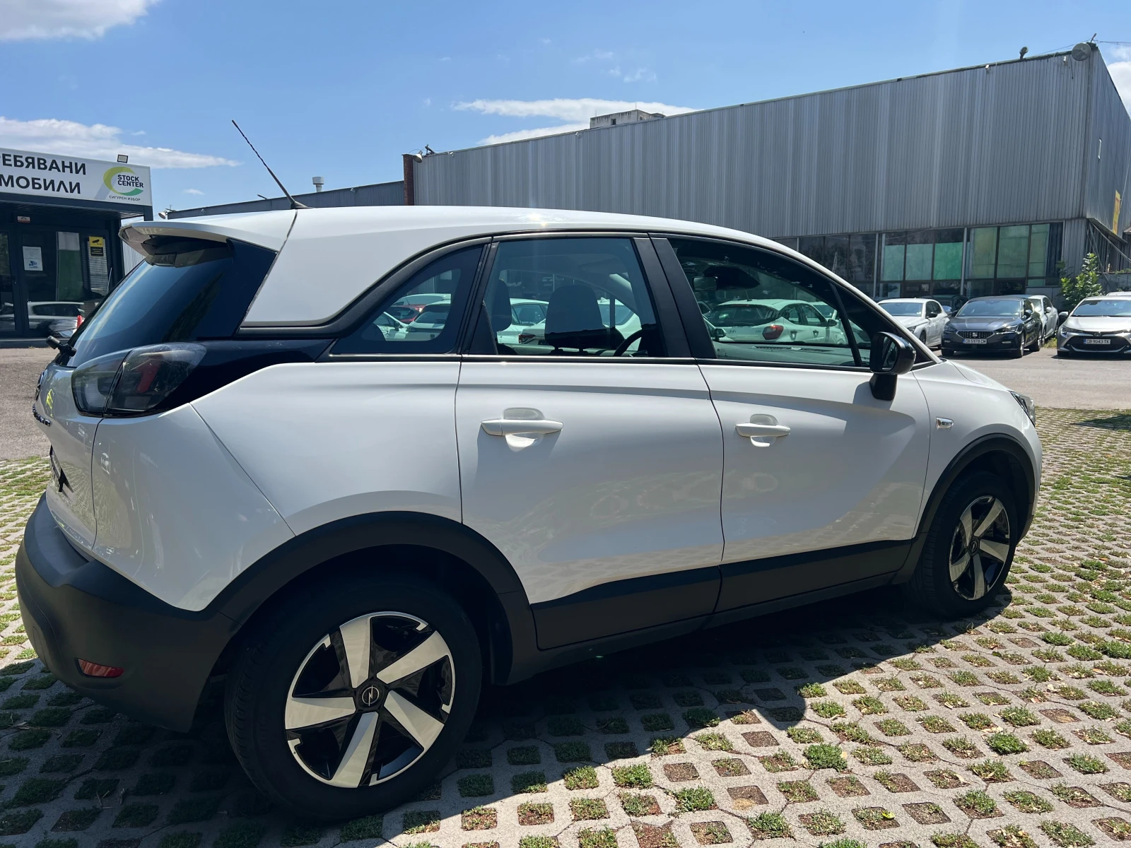 Opel Crossland X Edition 1.2T 110 к.c. MT6 MY23, снимка 6 - Автомобили и джипове - 55378142