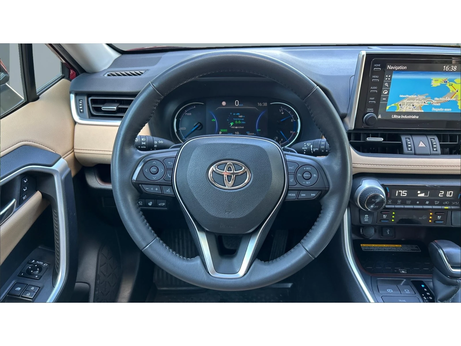 Toyota Rav4 Месечна вноска от 400  , снимка 13 - Автомобили и джипове - 56163989