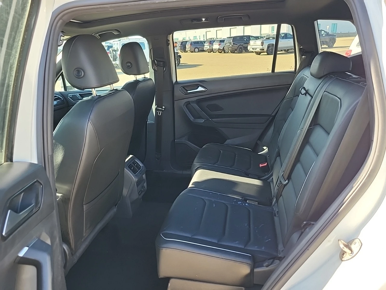 VW Tiguan HighLine R-Line AWD* �������* Virtual* ����* ����� | Mobile.bg � ����������� 14
