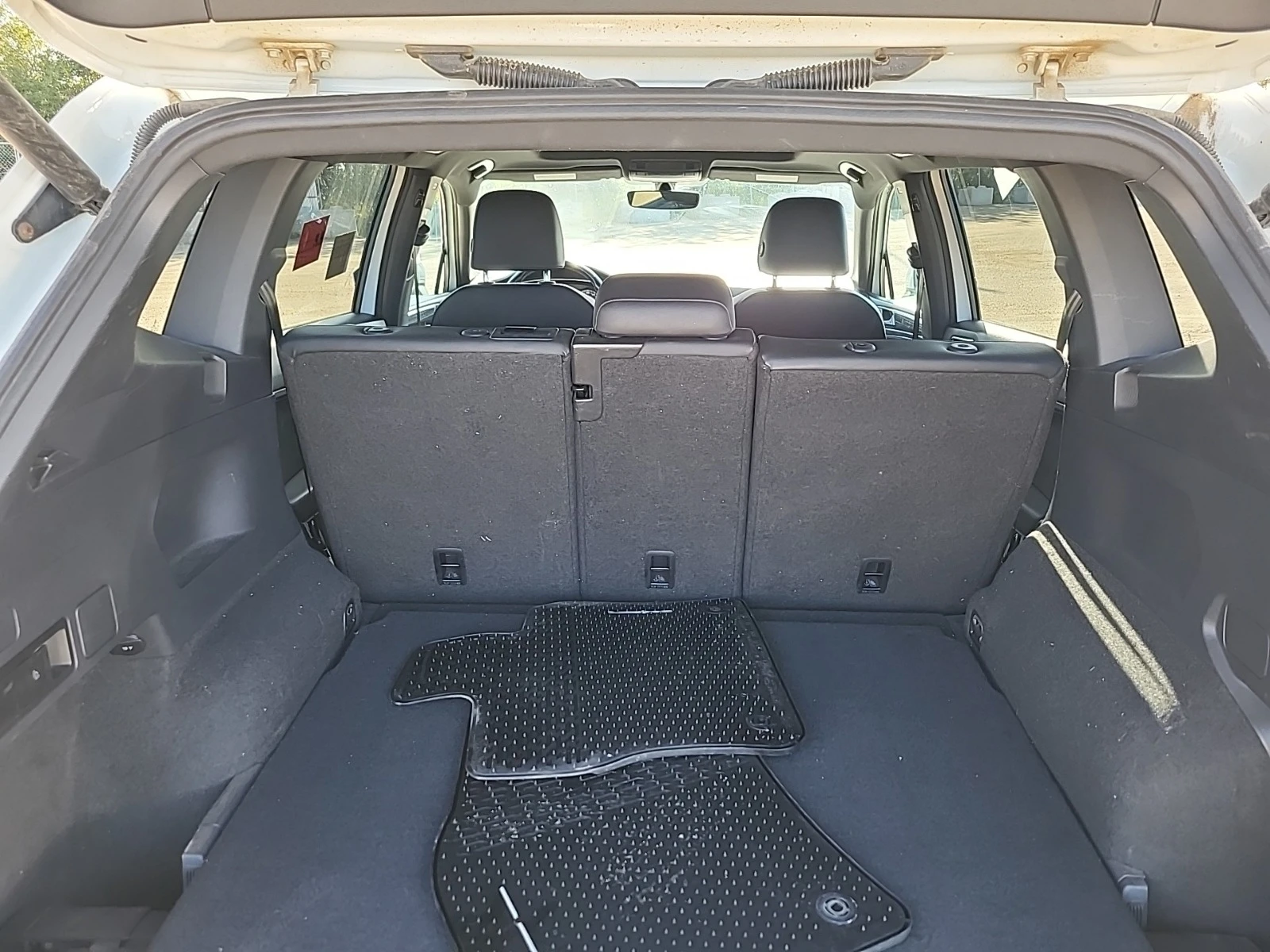 VW Tiguan HighLine R-Line AWD* �������* Virtual* ����* ����� | Mobile.bg � ����������� 15