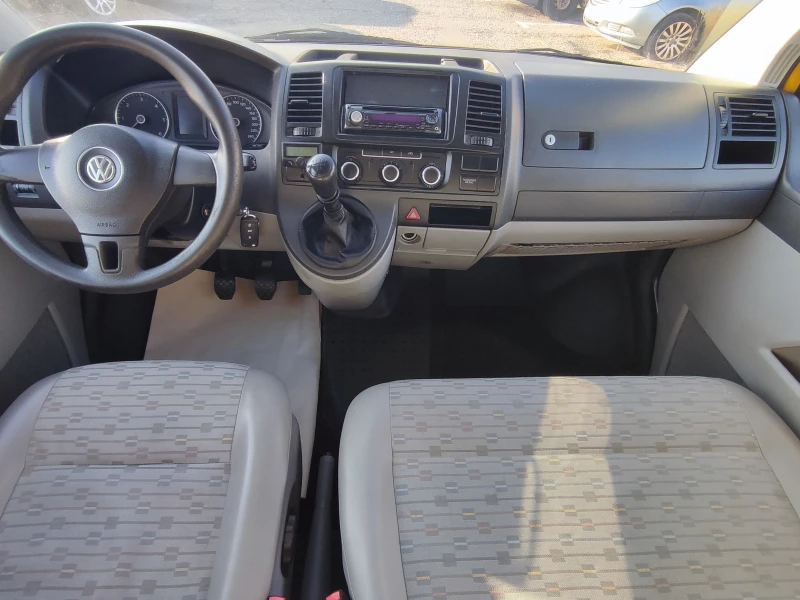 VW Transporter 2.0TDI-102kc-ЕВРО5-КЛИМАТИК-ПАРКТРОНИК-ТЕГЛИЧ, снимка 9 - Бусове и автобуси - 52734039