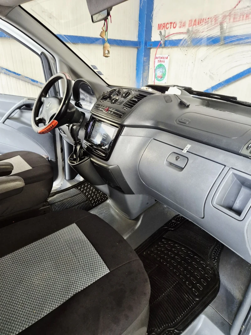 Mercedes-Benz Vito  LONG 2.2 CDI  2011  товарен 4+ 1 климатик, снимка 9 - Бусове и автобуси - 53302356