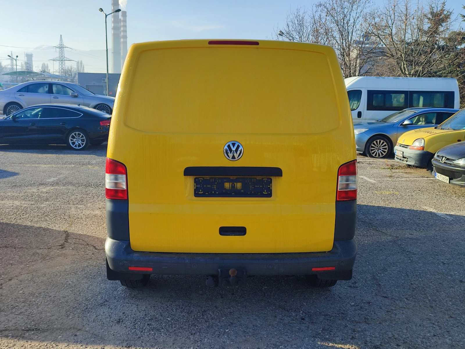 VW Transporter 2.0TDI-102kc-ЕВРО5-КЛИМАТИК-ПАРКТРОНИК-ТЕГЛИЧ - изображение 5