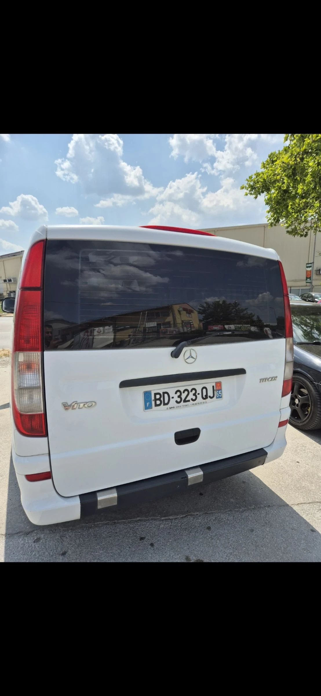 Mercedes-Benz Vito  LONG 111 CDI  2011  товарен 4+ 1 климатик - изображение 8