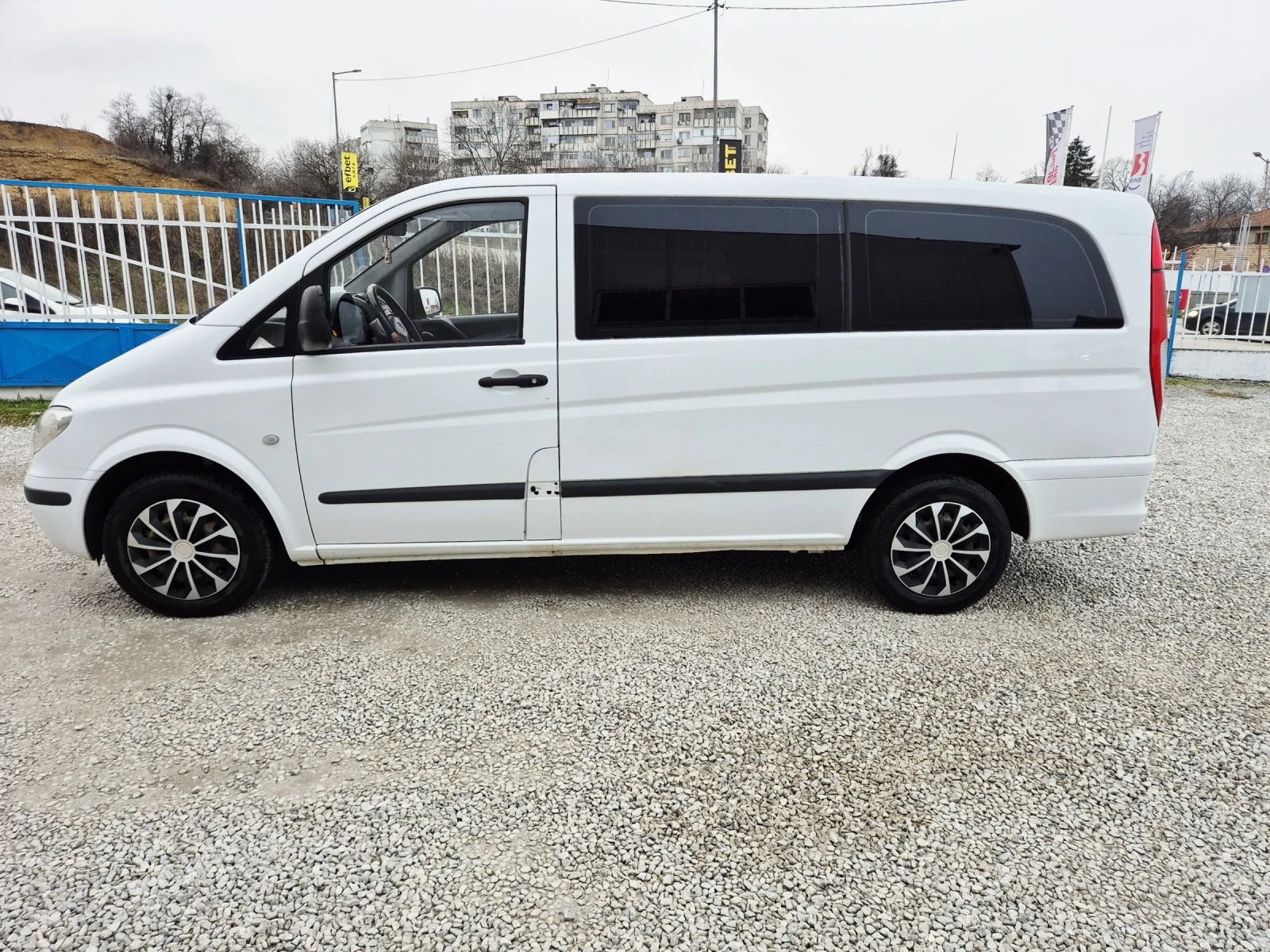 Mercedes-Benz Vito  LONG 111 CDI  2011  товарен 4+ 1 климатик - изображение 3